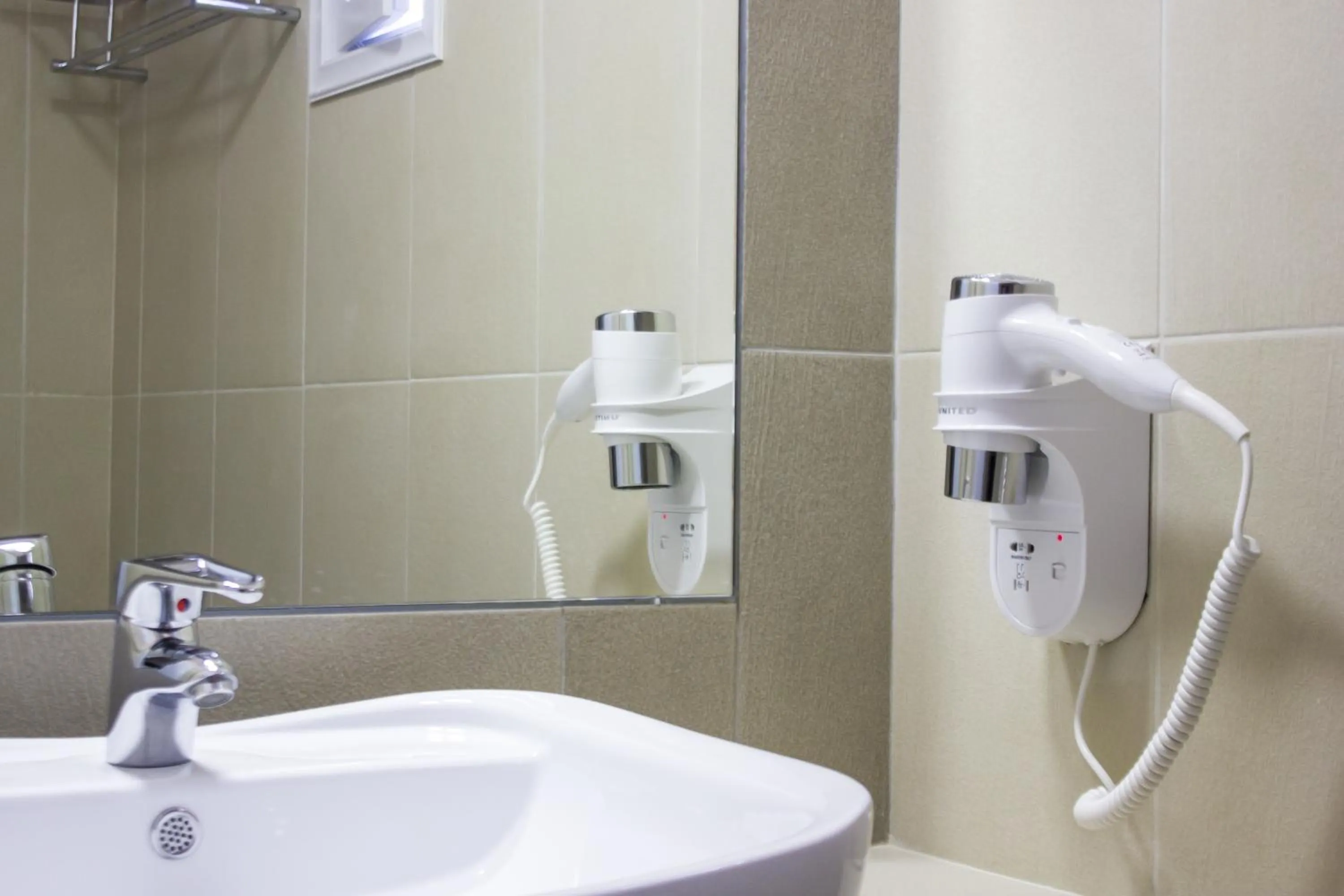 Bathroom in Naxos Holidays