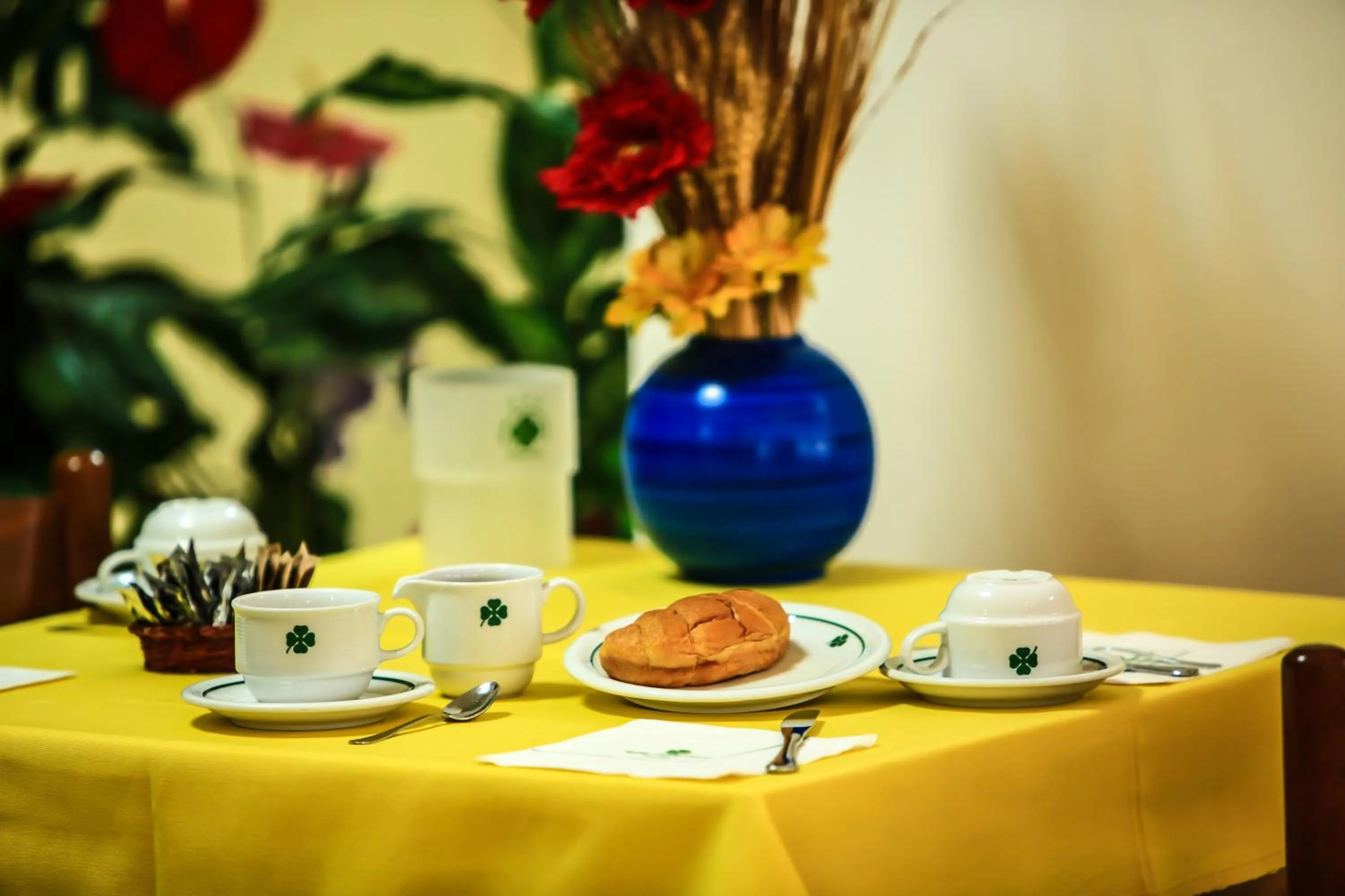 Restaurant/places to eat in Hotel Quadrifoglio