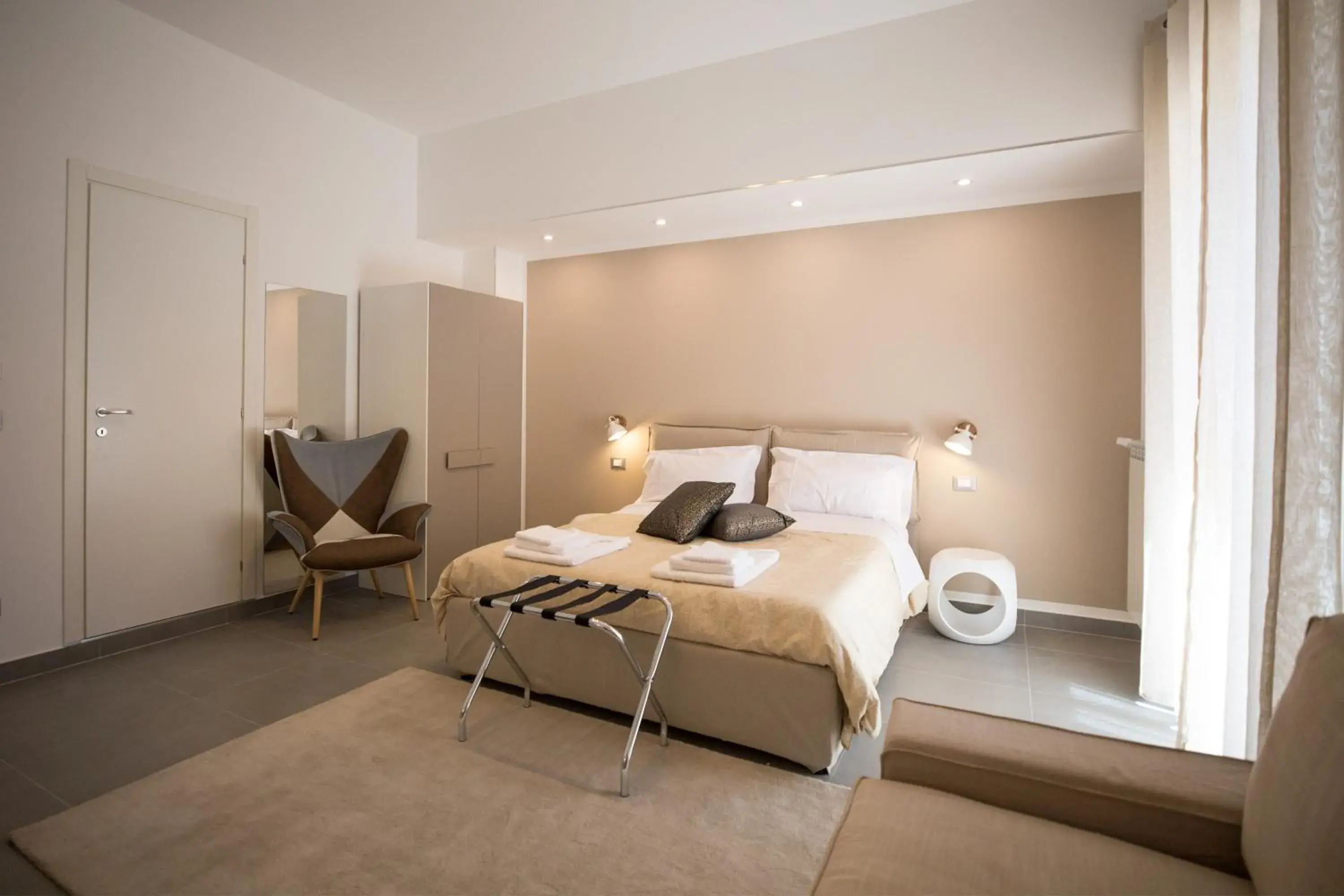 Prometeo rooms Prometeo rooms