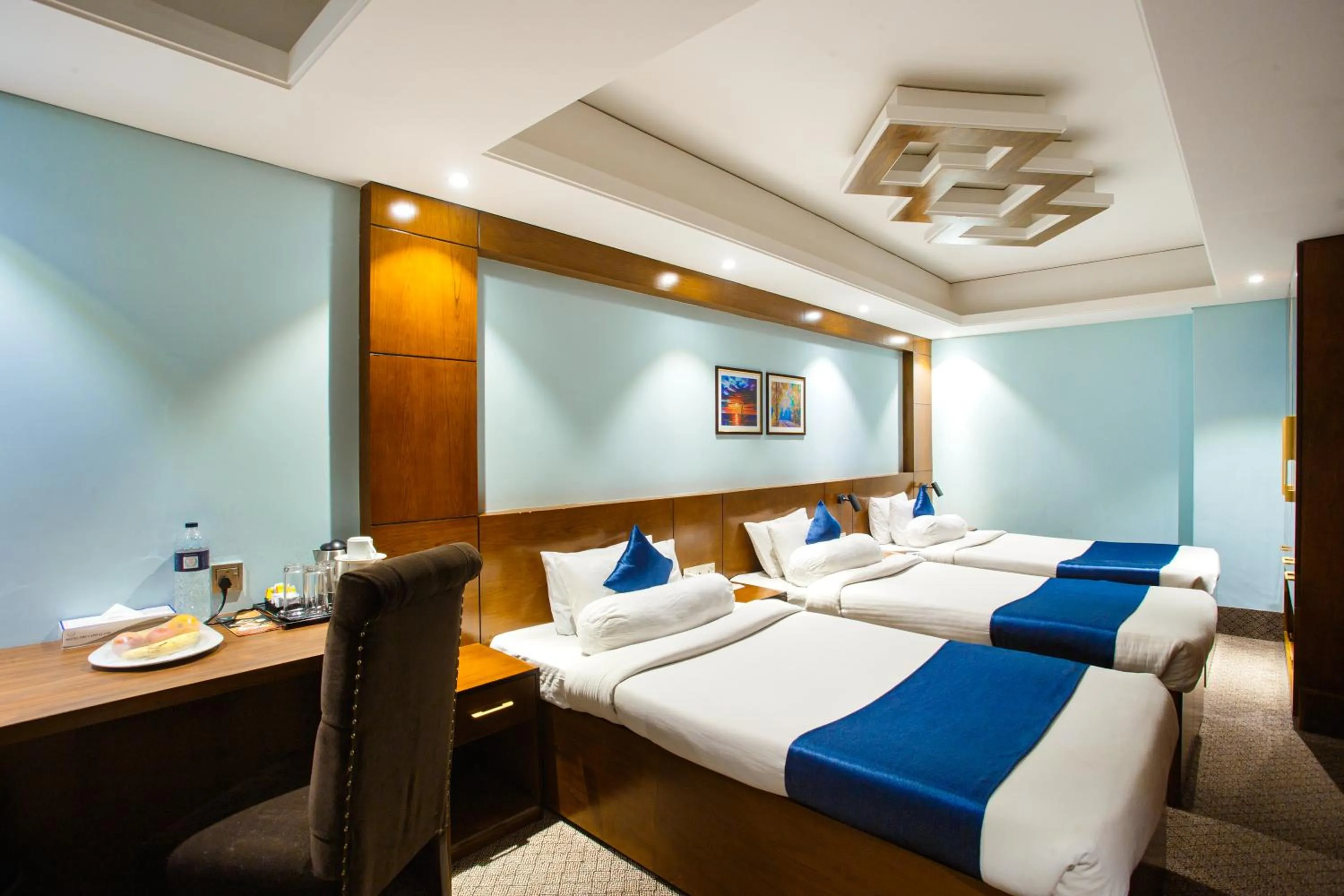 Bed in HOTEL THE CAPITAL LTD.