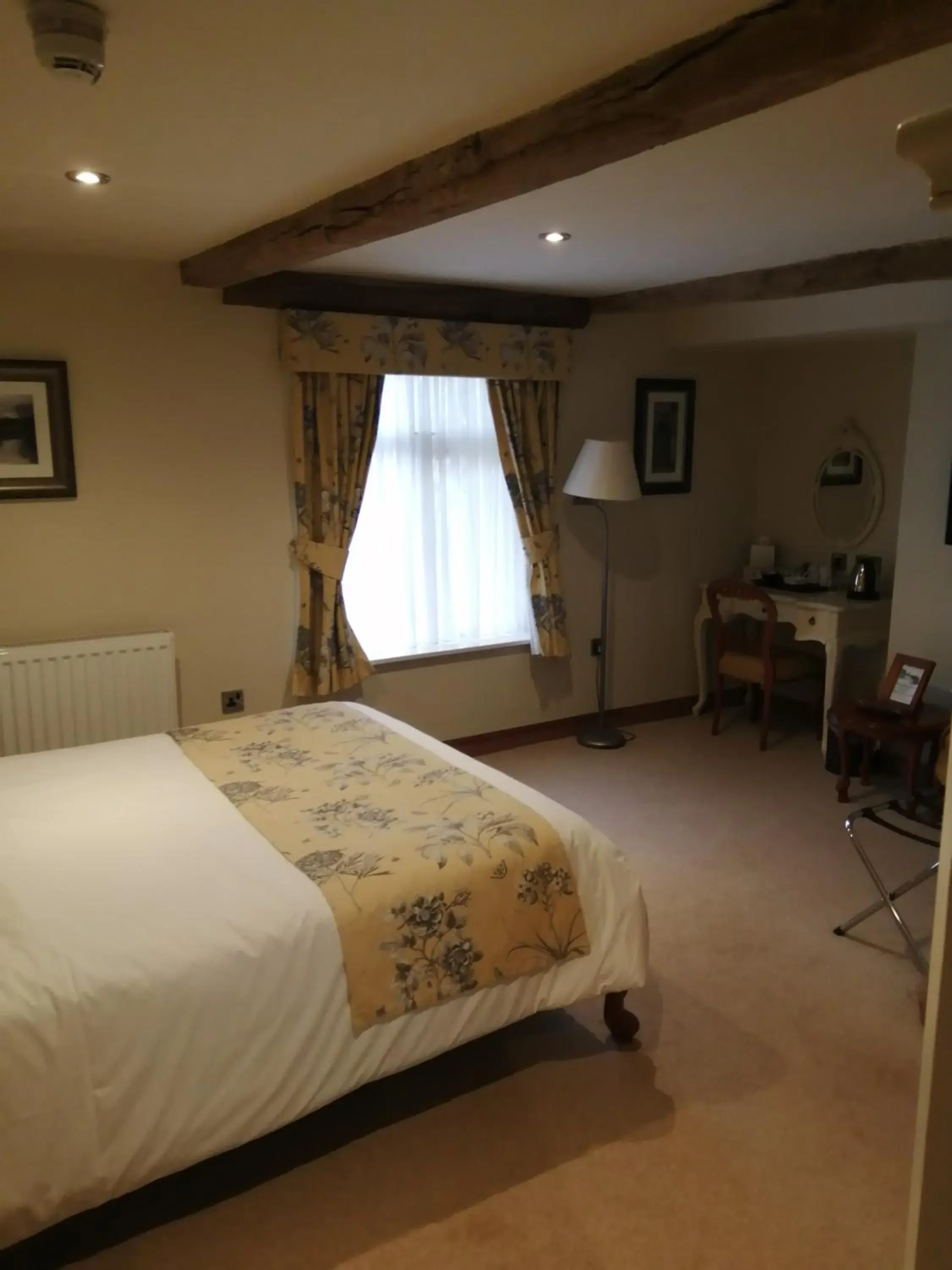 Standard Double Room in The Black Swan Standard Double Room in The Black Swan