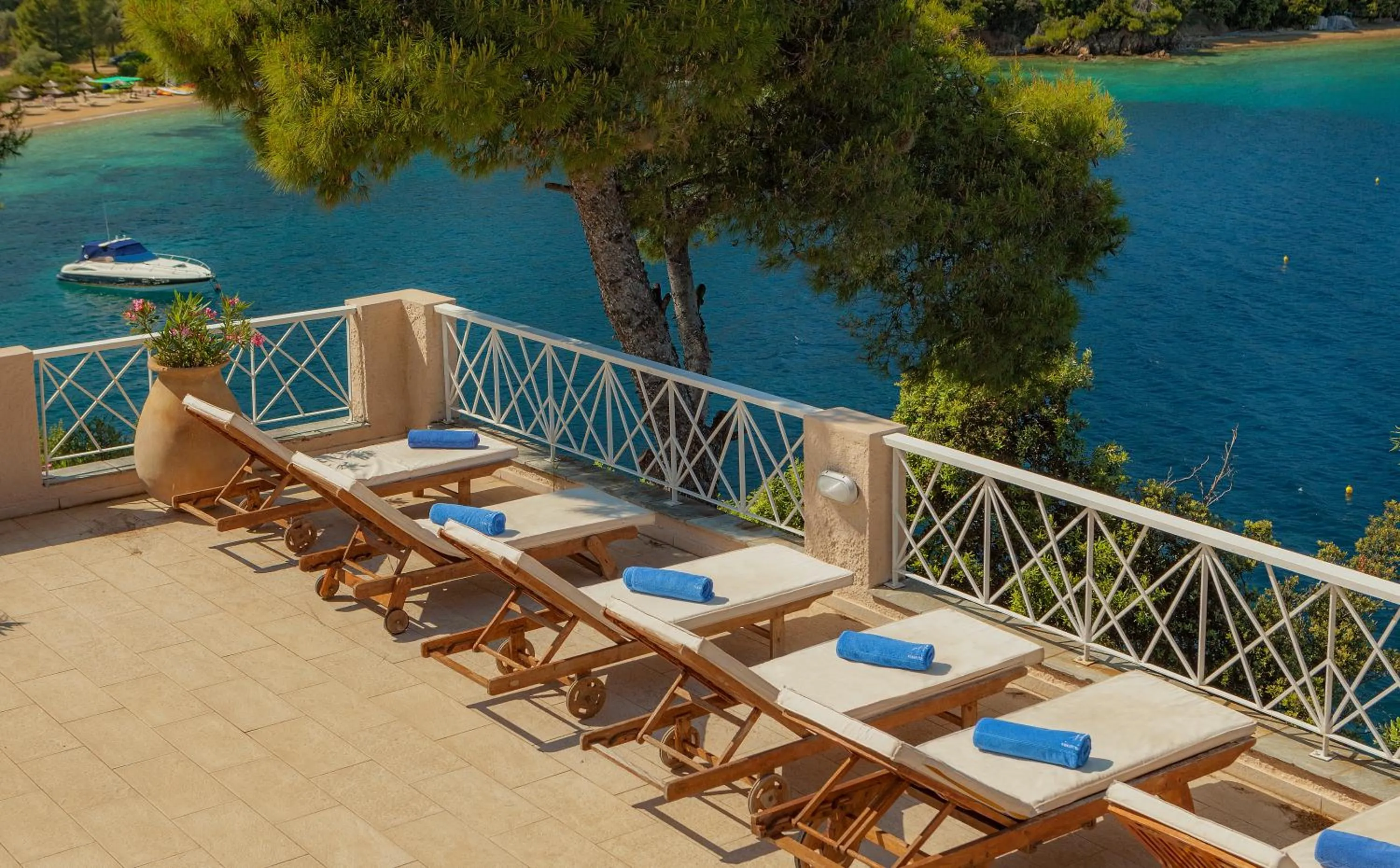 Balcony/Terrace in Cape Kanapitsa Hotel & Suites