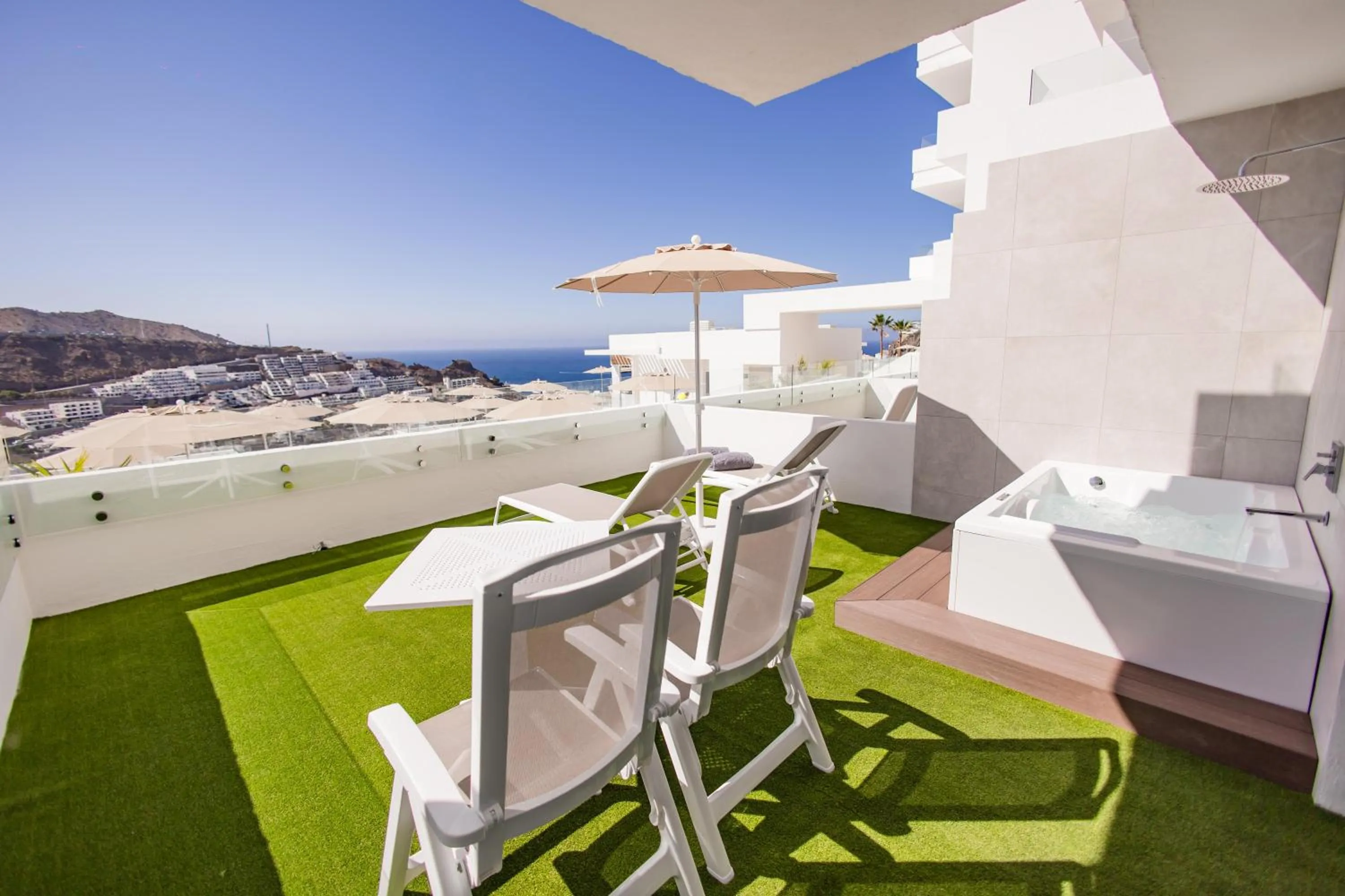 Photo of the whole room in Servatur Hartaguna - Adults Only