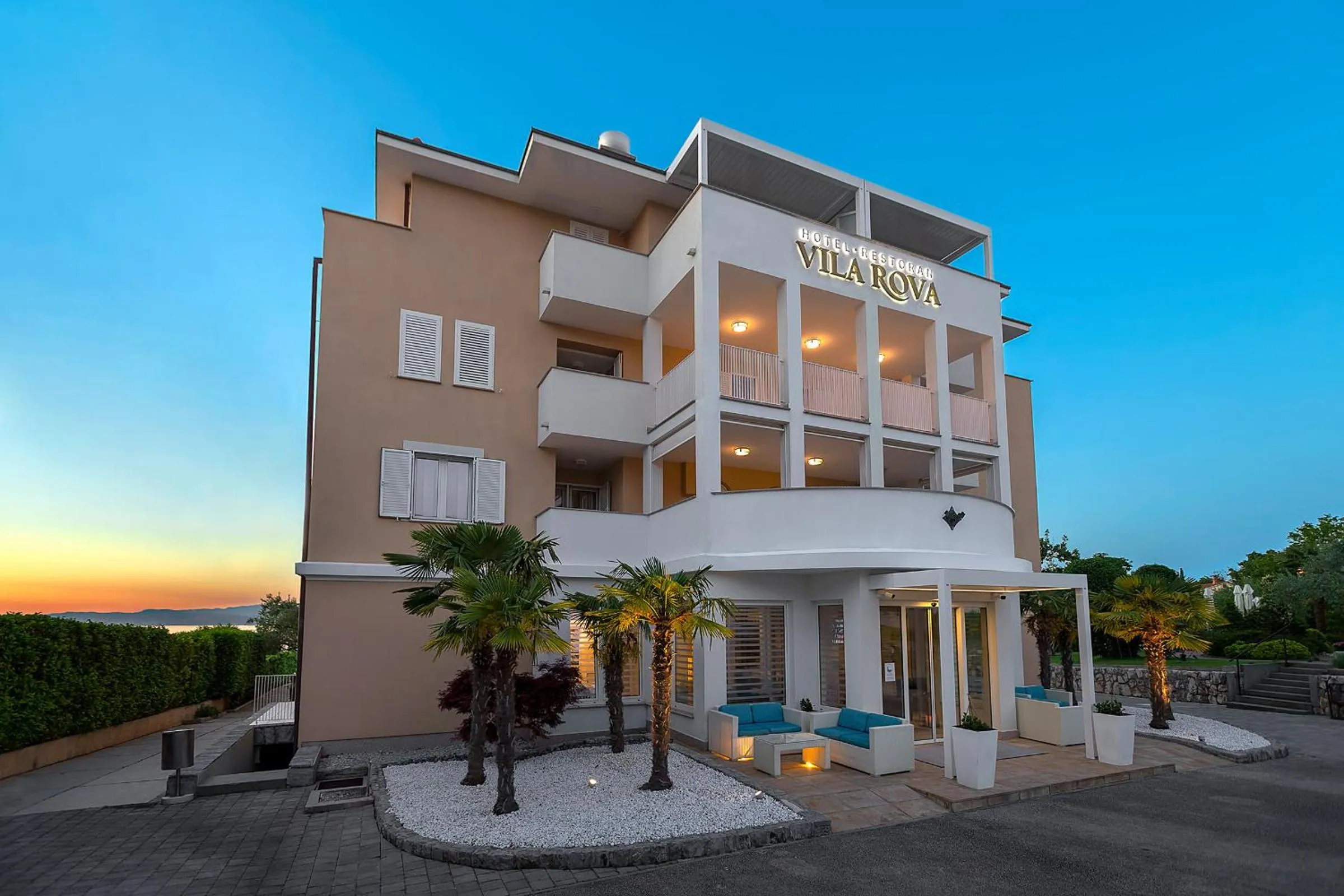 Property building in Hotel Vila Rova
