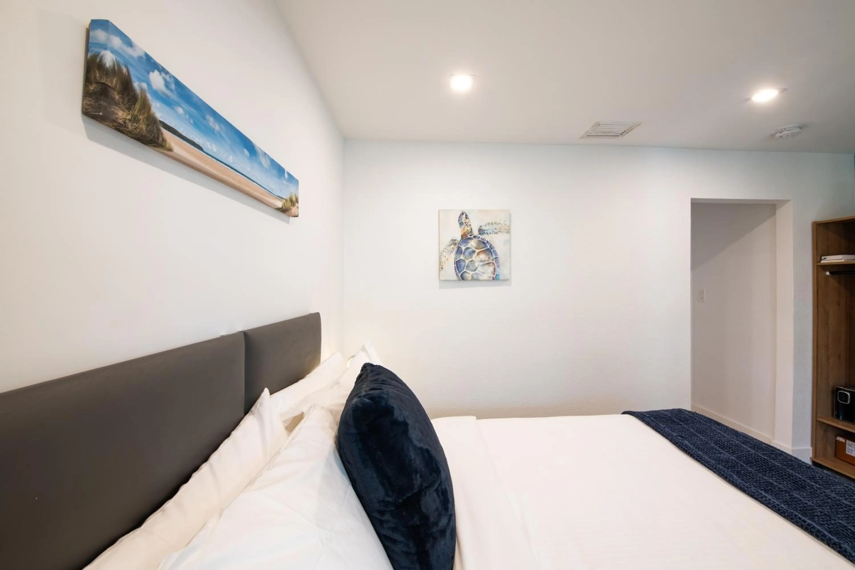 Bed in The Lauderdale Boutique Hotel