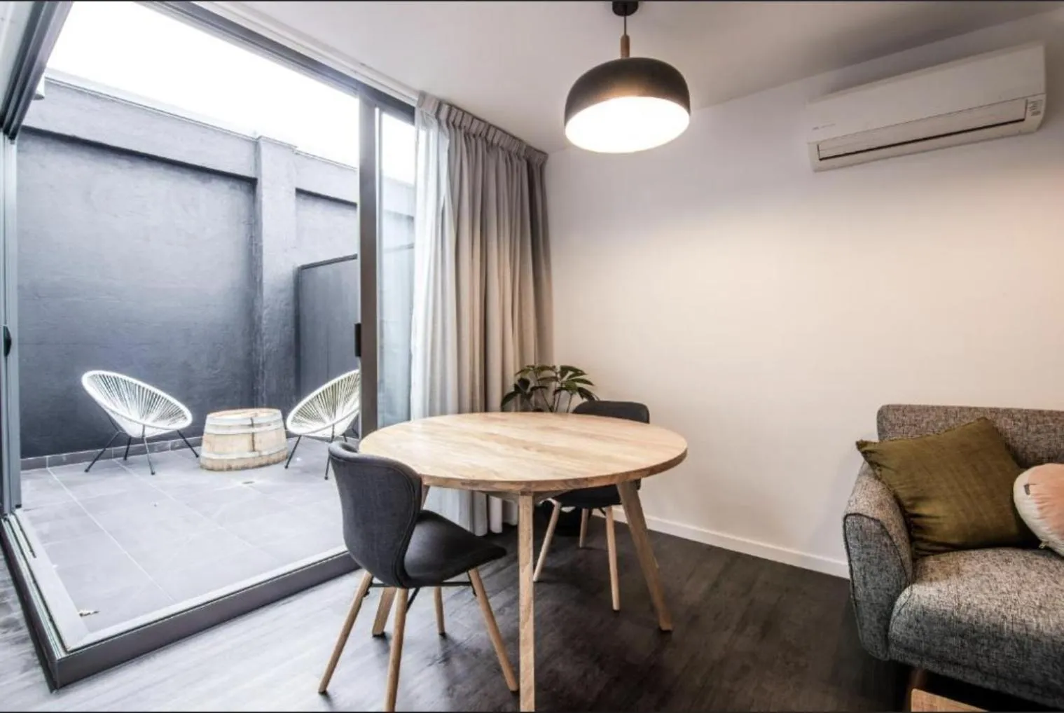 Living room in Change Overnight