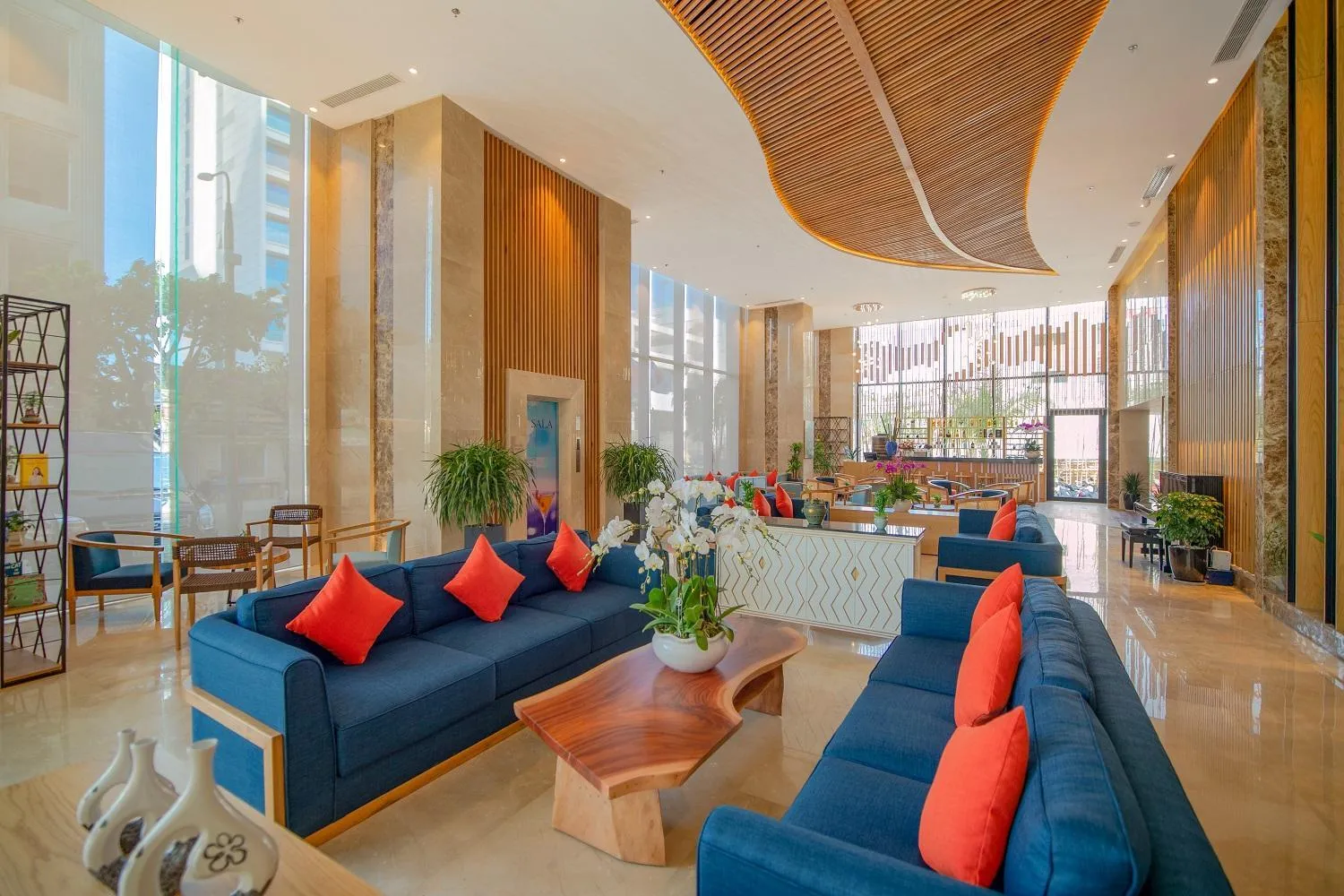 Lobby or reception in Sala Danang Beach Hotel