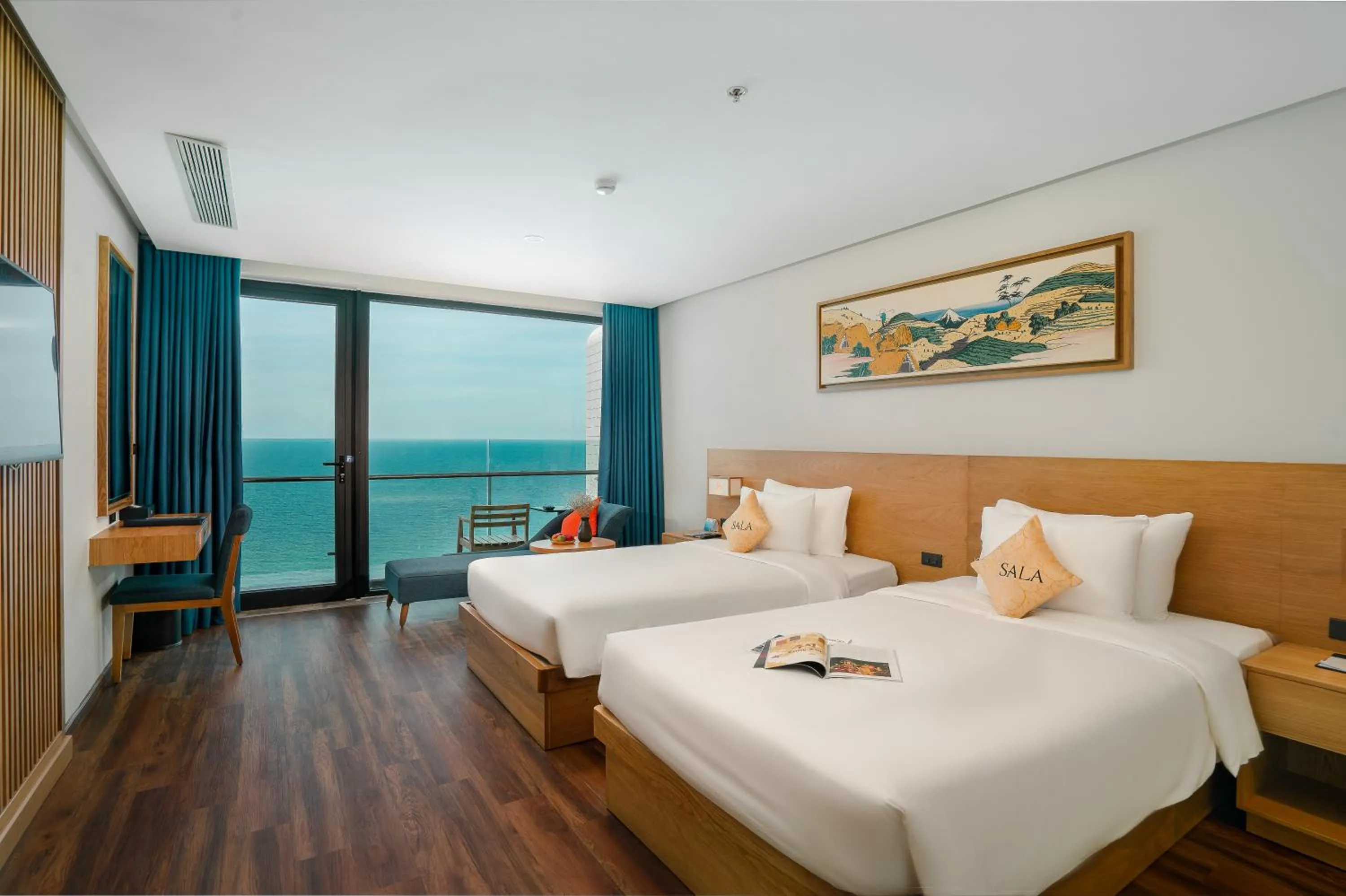 Bedroom, Bed in Sala Danang Beach Hotel