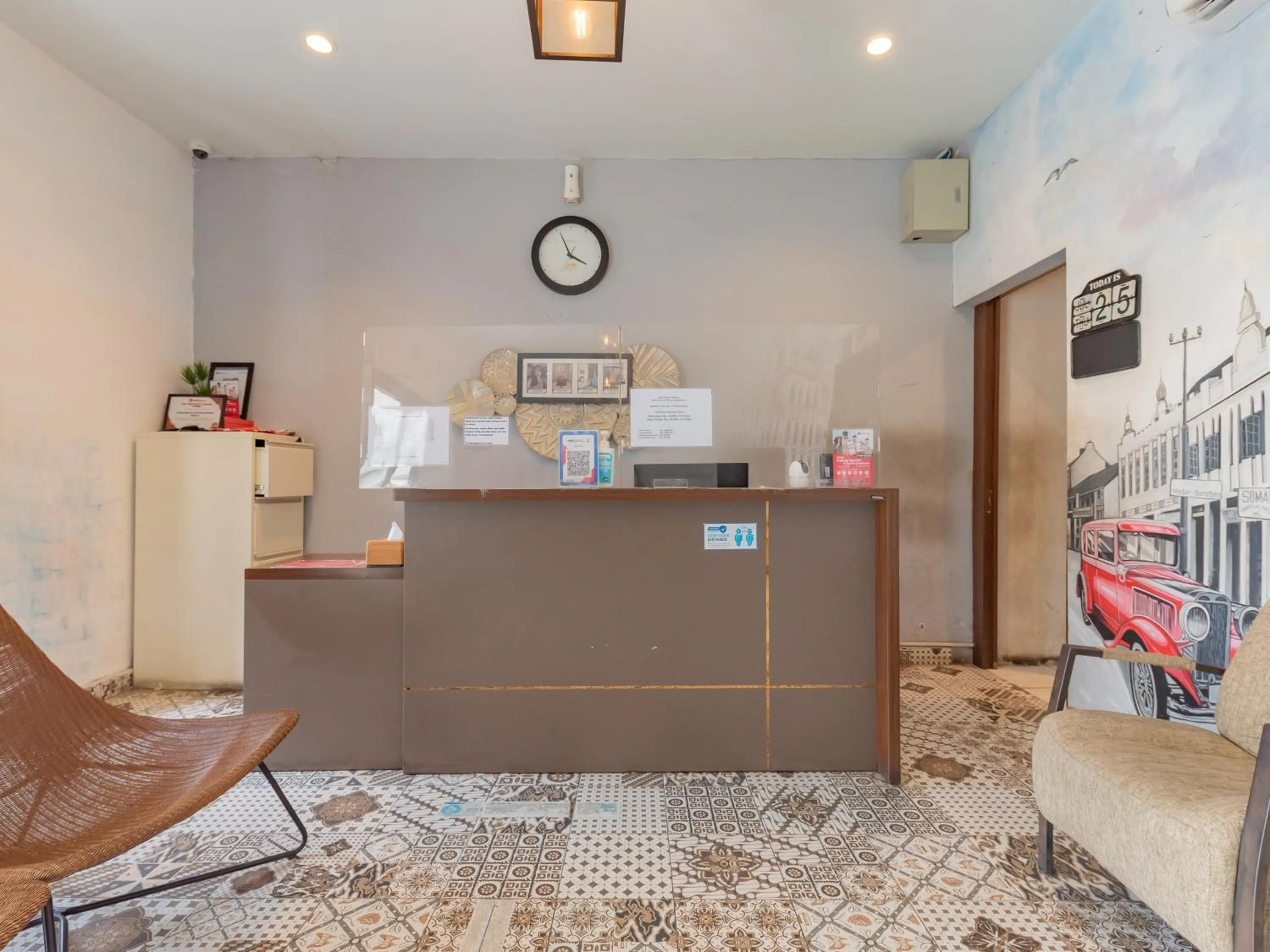 RedDoorz Plus near UNIMED Medan