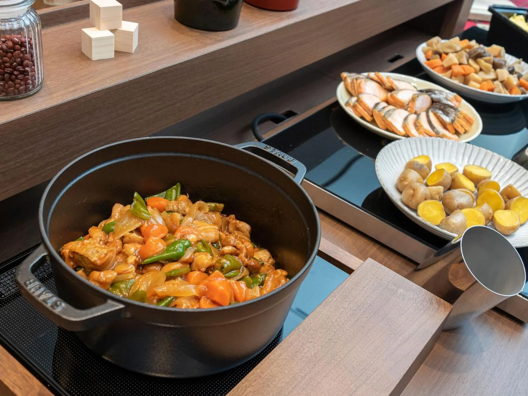 Food and drinks in Super Hotel Premier Obihiro Ekimae