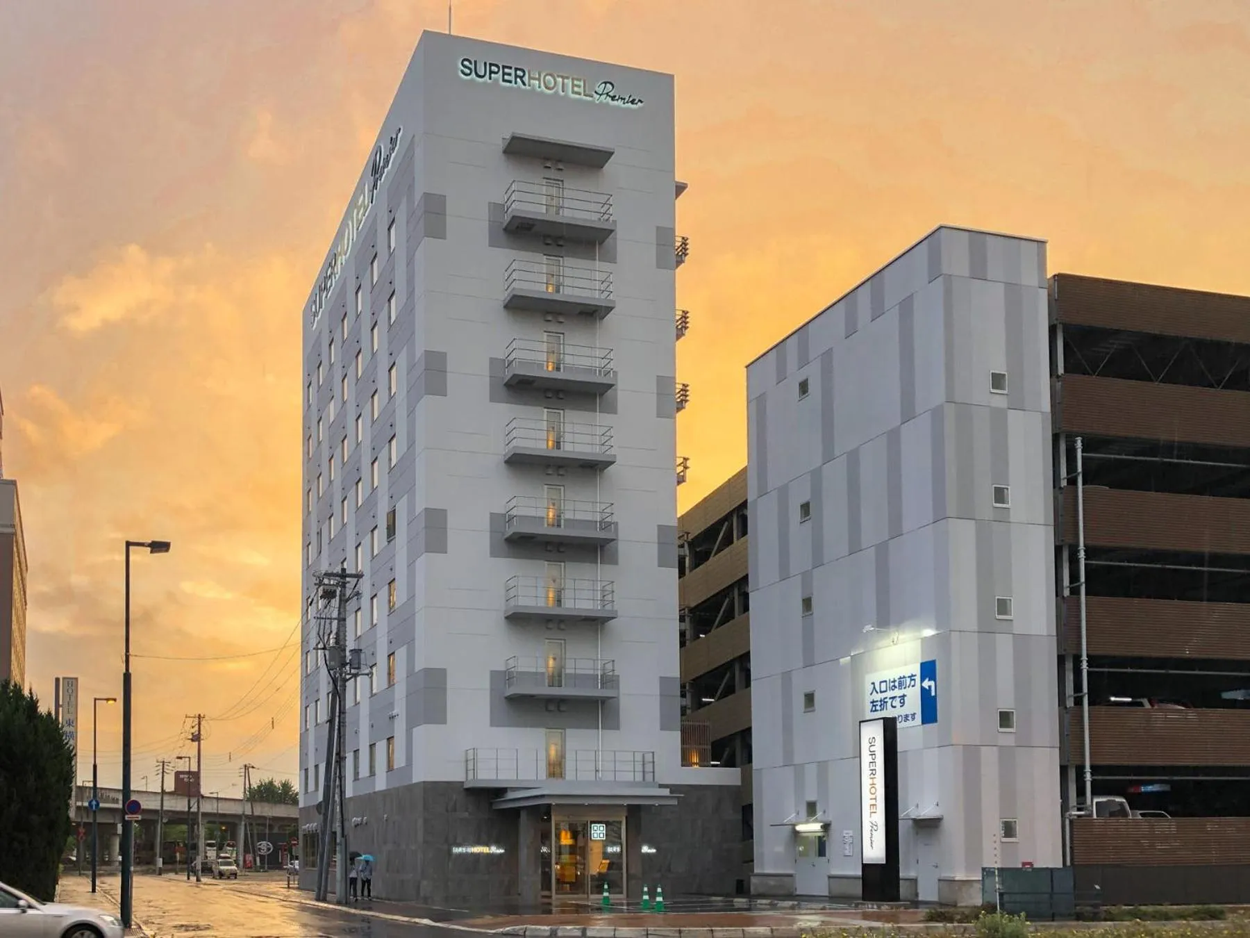Facade/entrance in Super Hotel Premier Obihiro Ekimae
