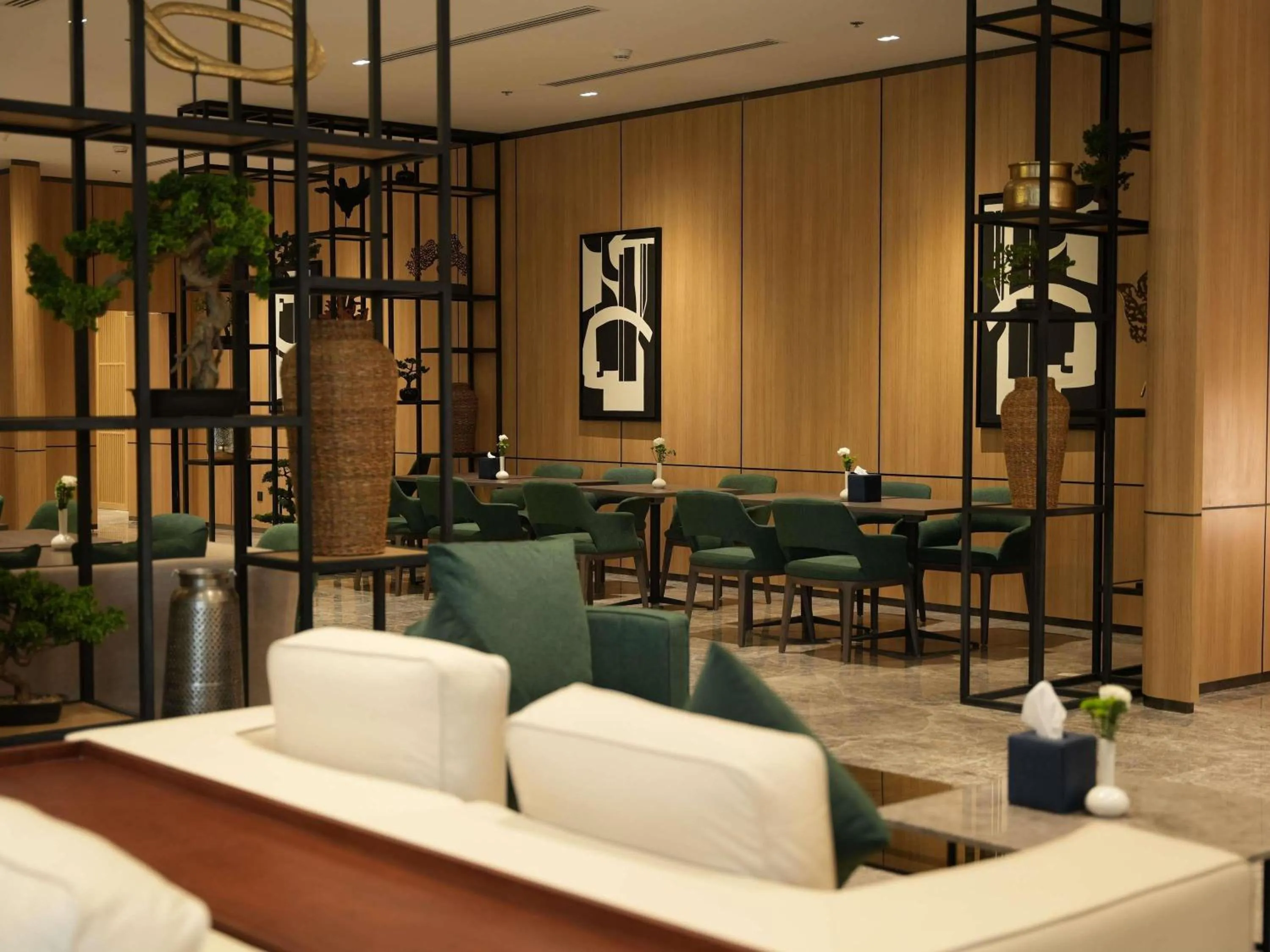 Lounge or bar in Novotel Riyadh Al Anoud