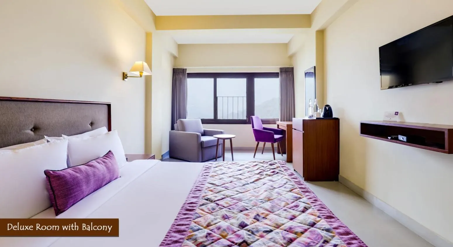 Bed in Mount Himalayan Hotel