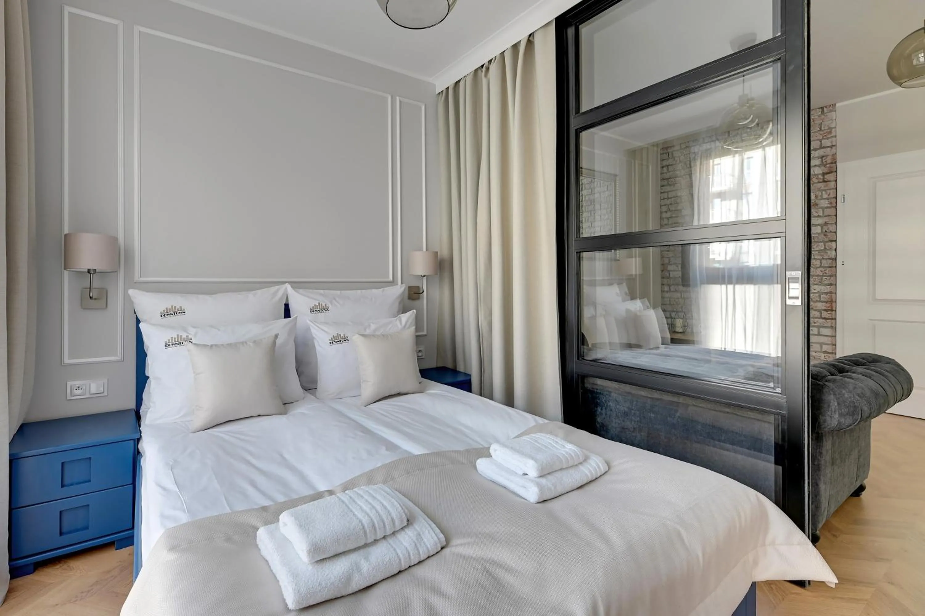 Bedroom, Bed in Aura - Riverside & Parking by Downtown Apartments