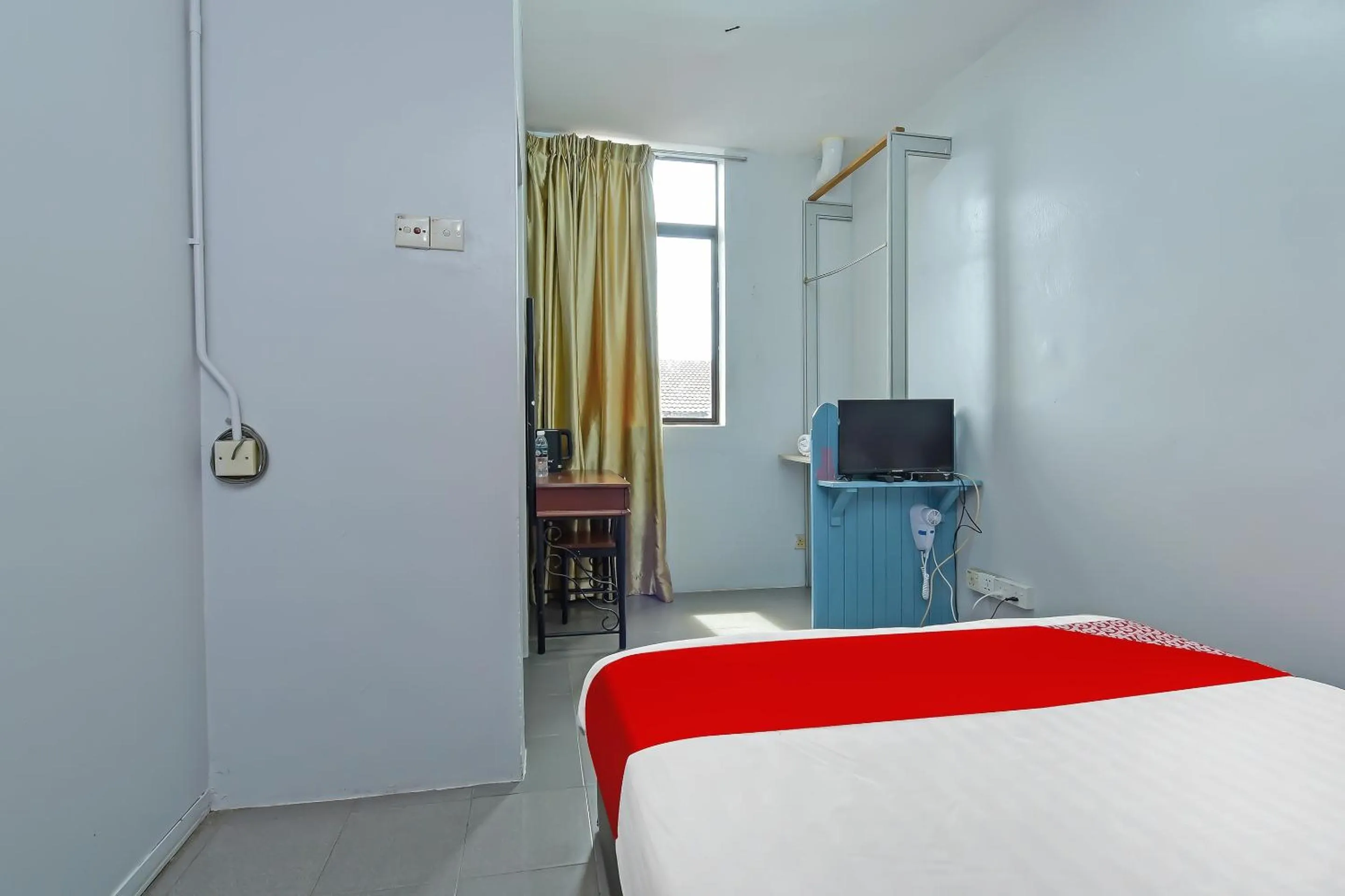 Bedroom, Bed in Hotel O Purple Town