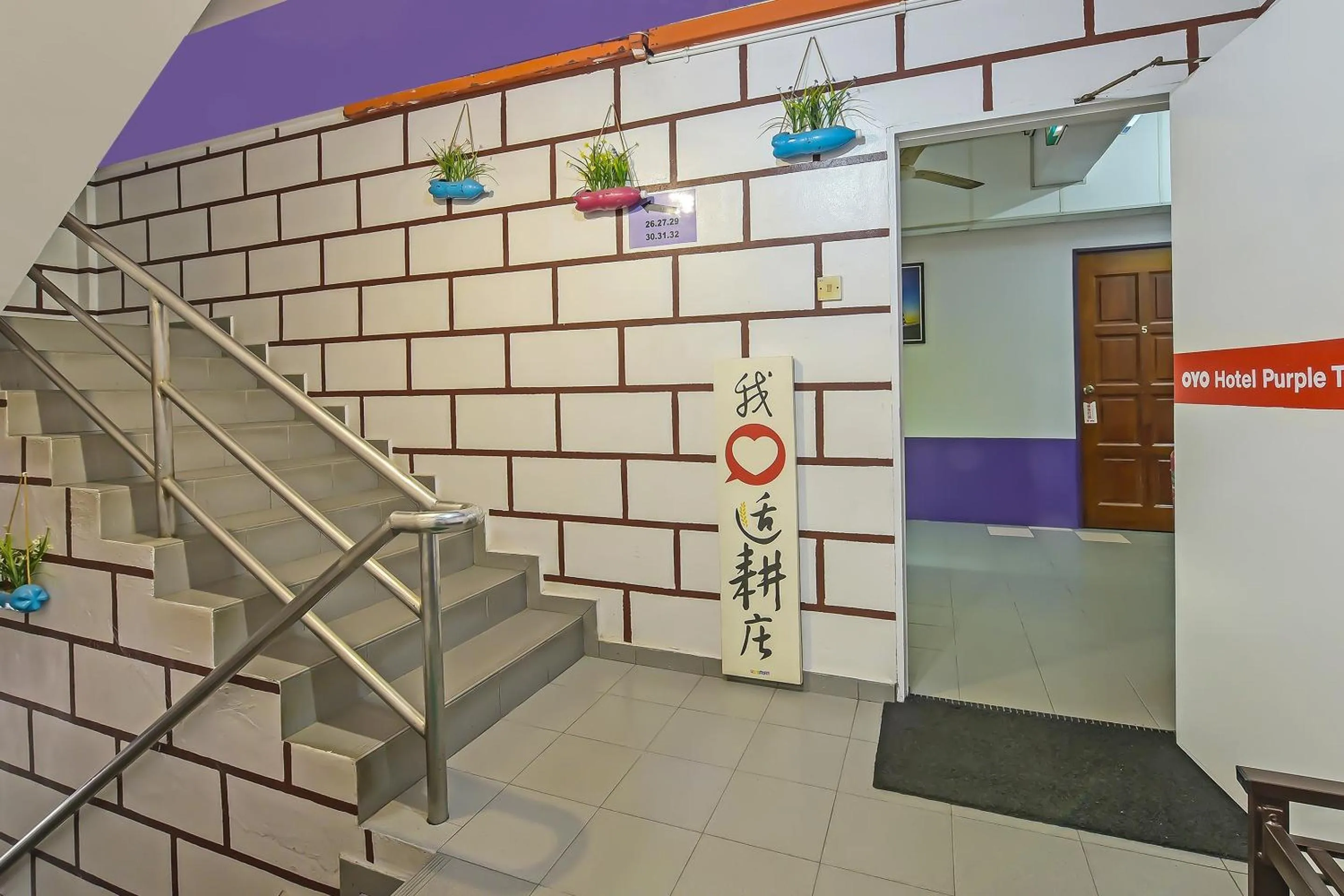 Lobby or reception in Hotel O Purple Town