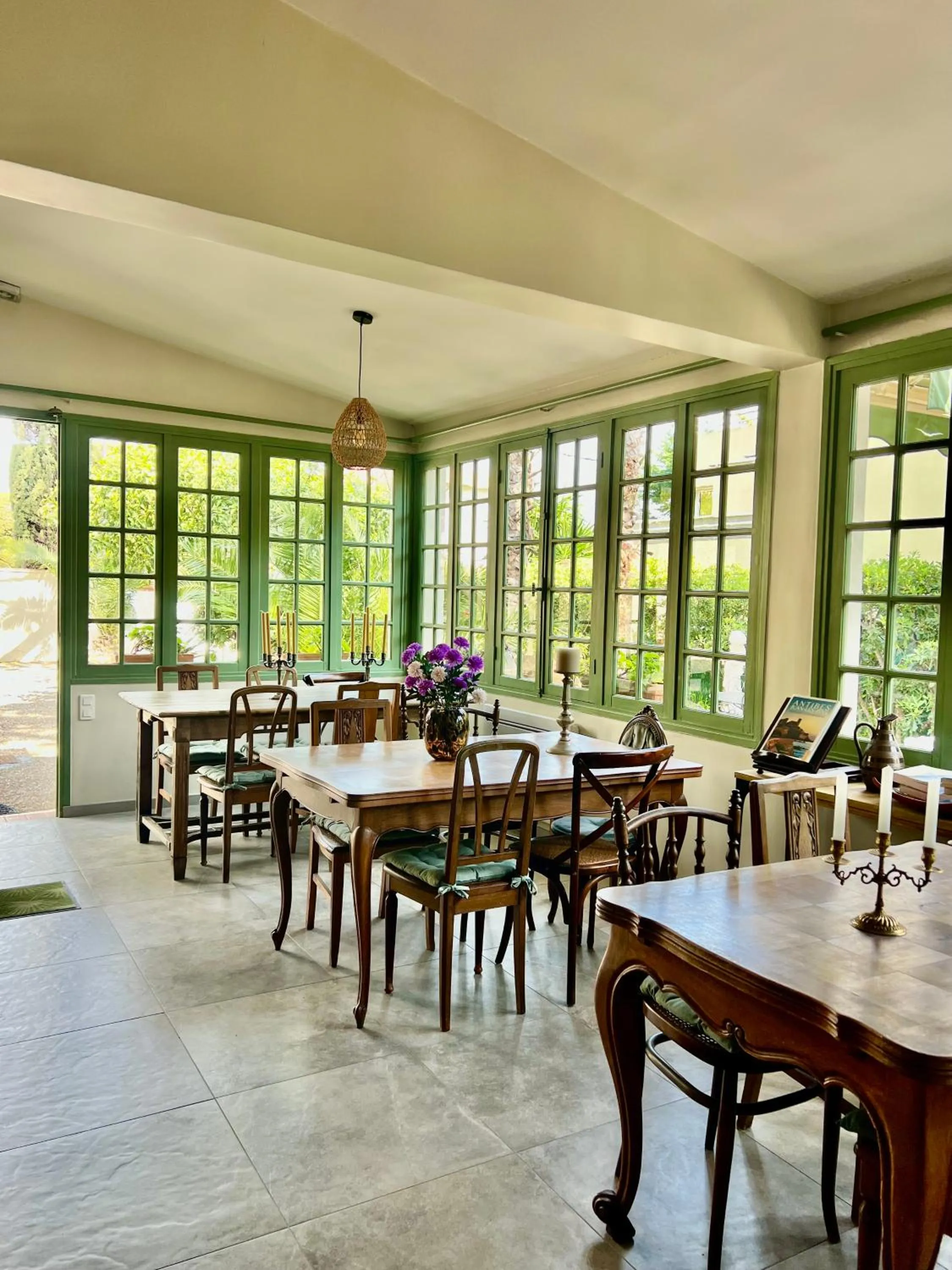 Breakfast in Hotel Le Ponteil