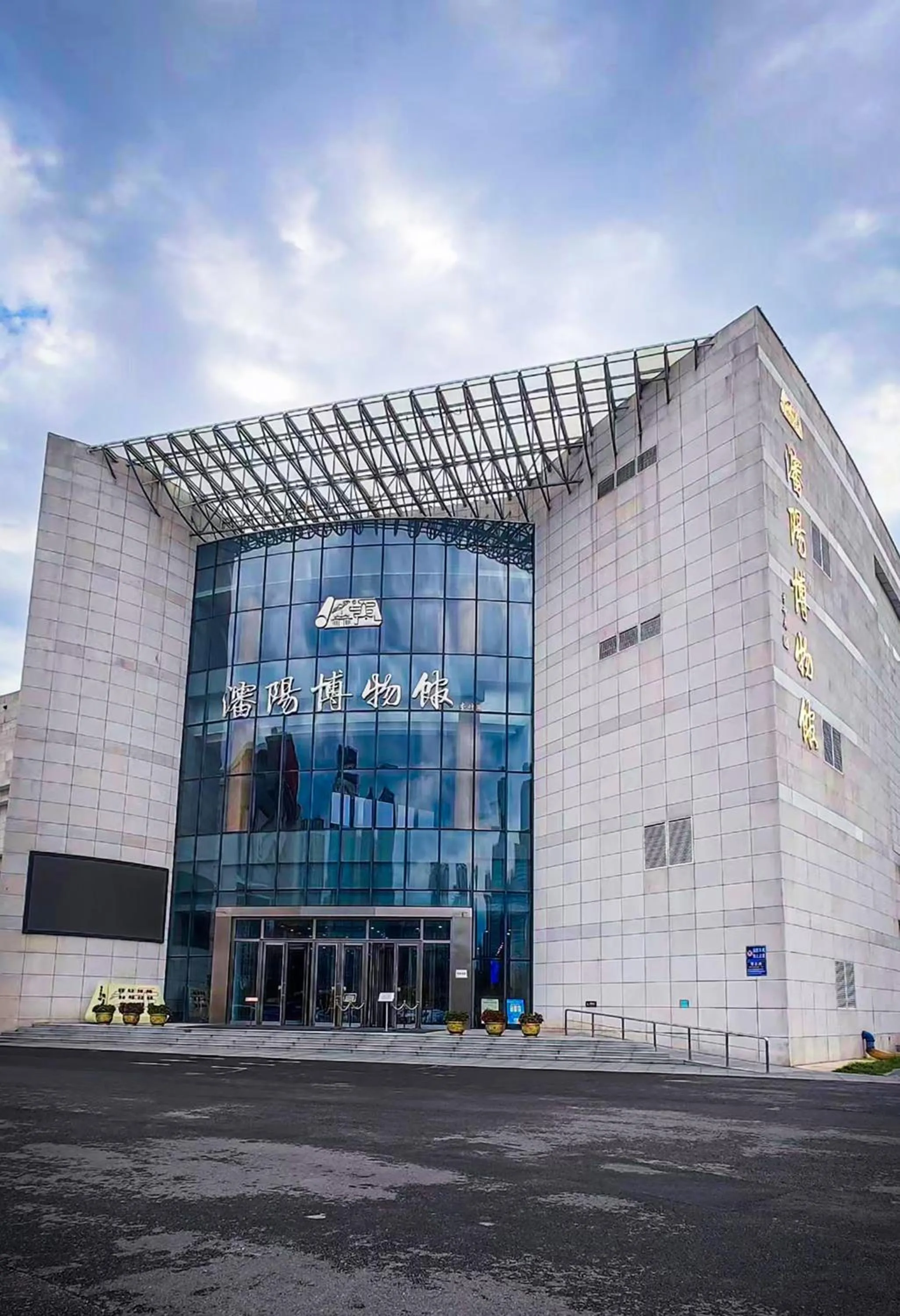 Nearby landmark in Conrad Shenyang