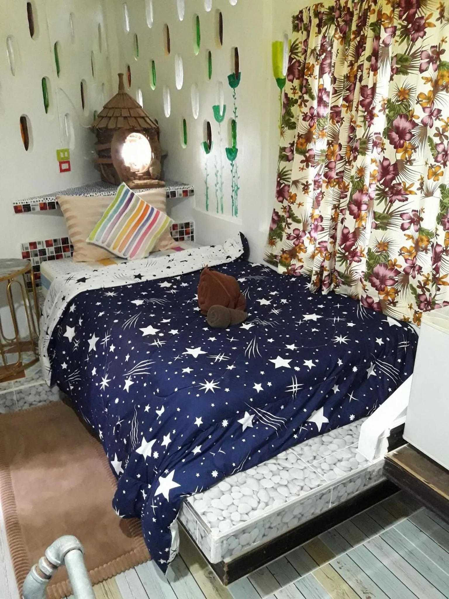 Bed in Banthorphan Resort