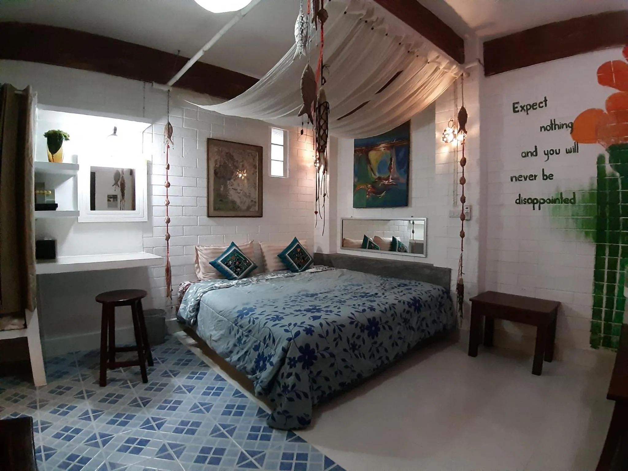 Bed in Banthorphan Resort