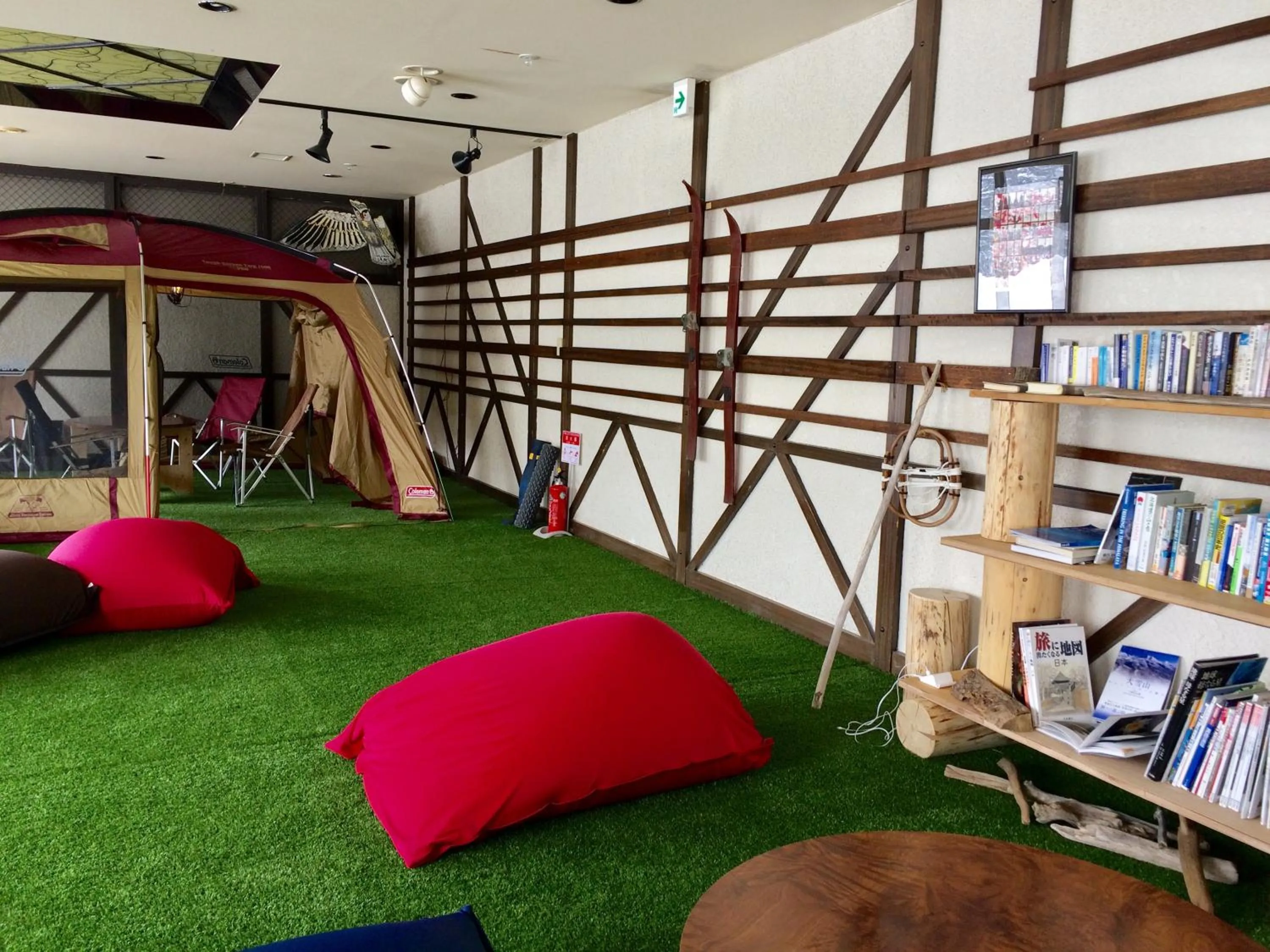 Area and facilities in K's House Hokkaido - Asahidake Onsen Hostel