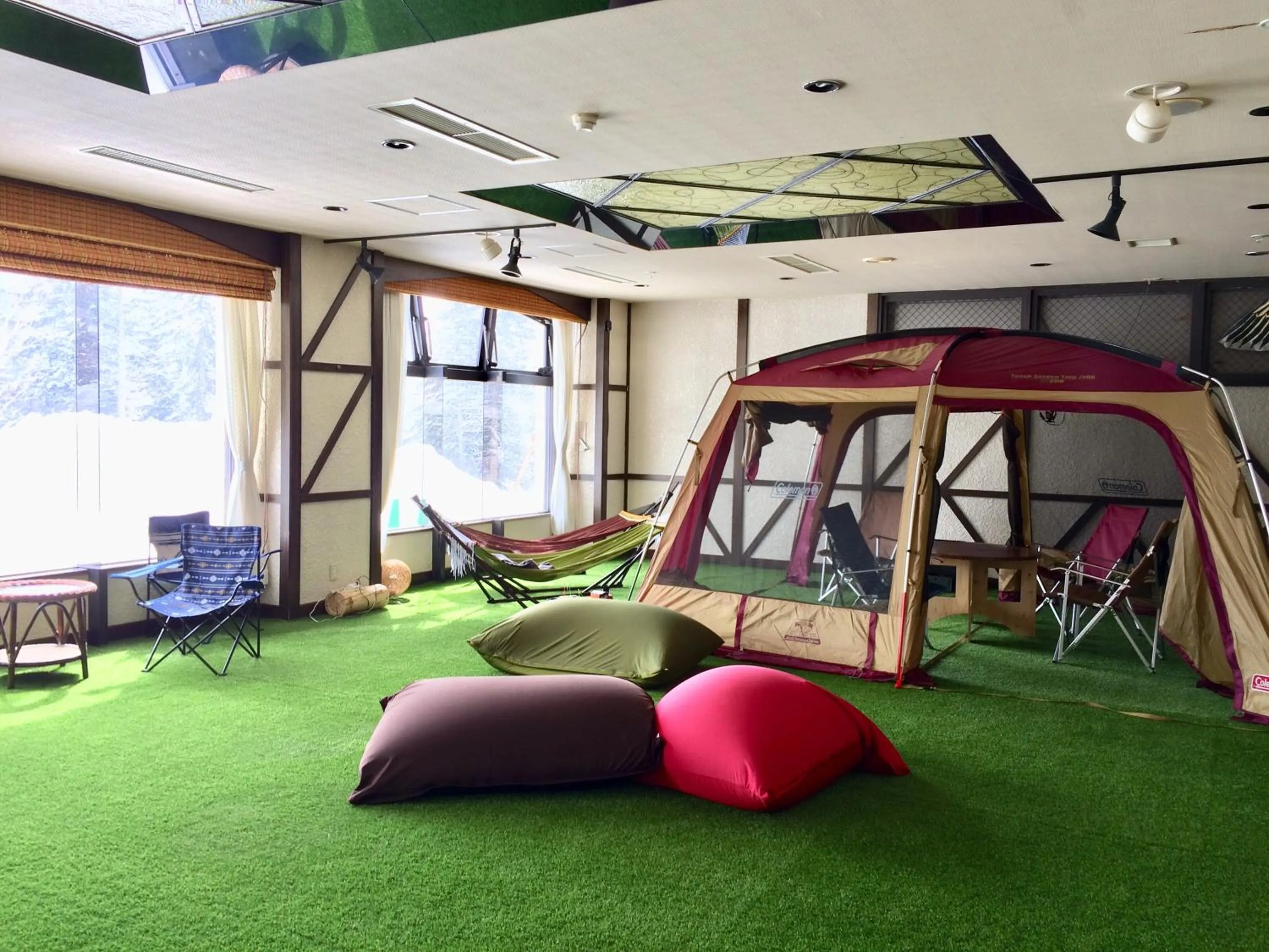 Area and facilities in K's House Hokkaido - Asahidake Onsen Hostel