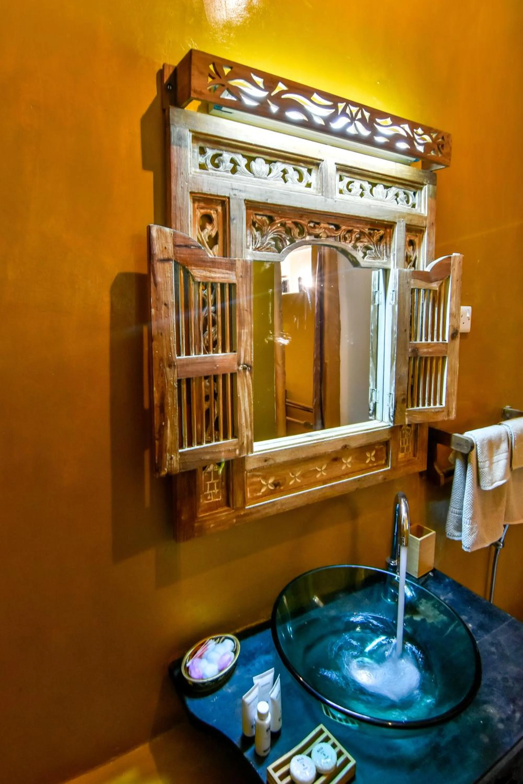 Bathroom in Kholle House