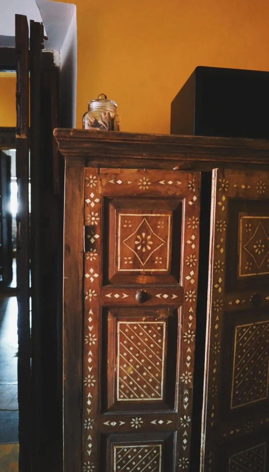 wardrobe in Kholle House