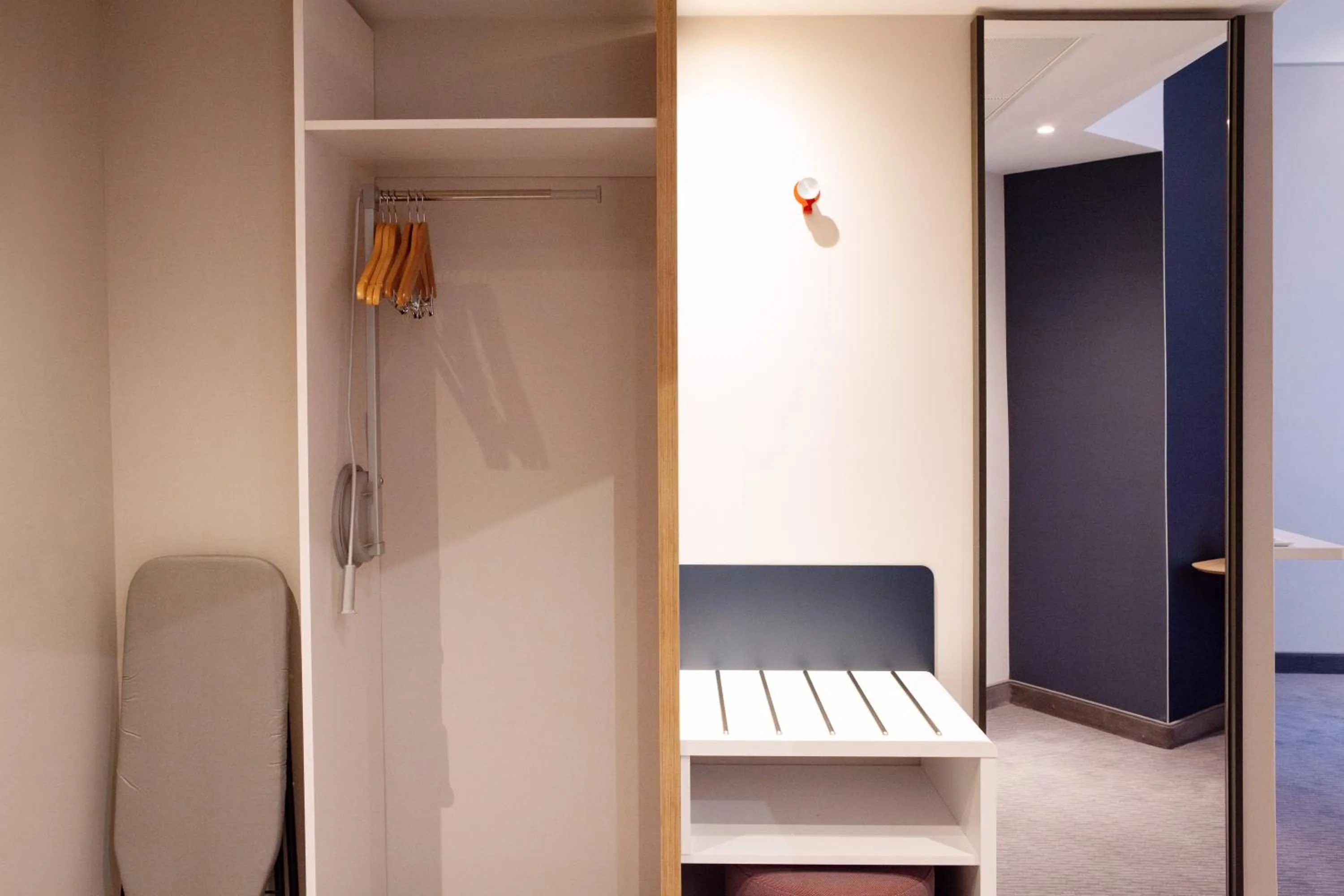 Bed in Holiday Inn Express - Saarbrücken by IHG