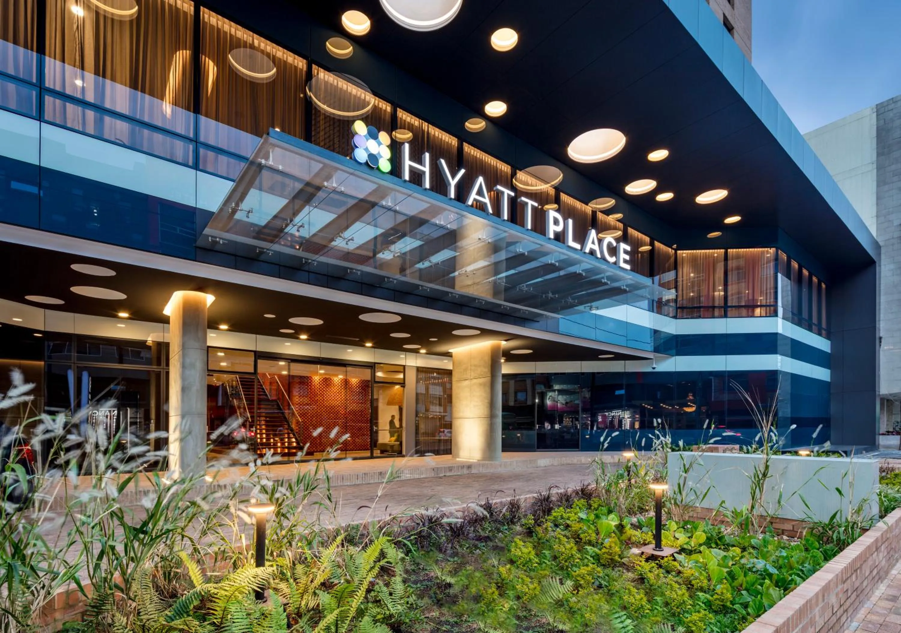 Facade/entrance in Hyatt Place Bogota Convention Center