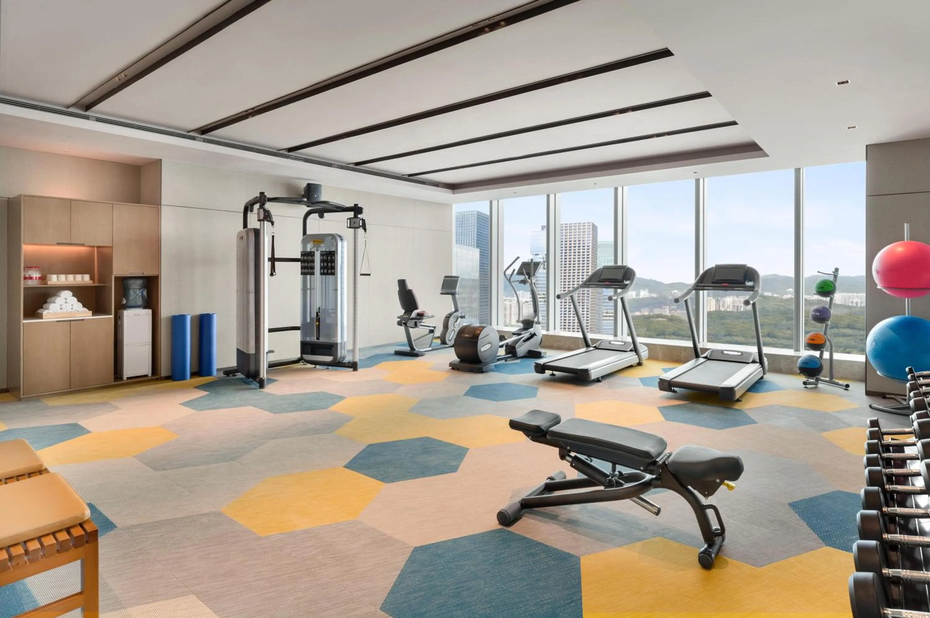 Fitness centre/facilities in Hyatt Place Liuzhou