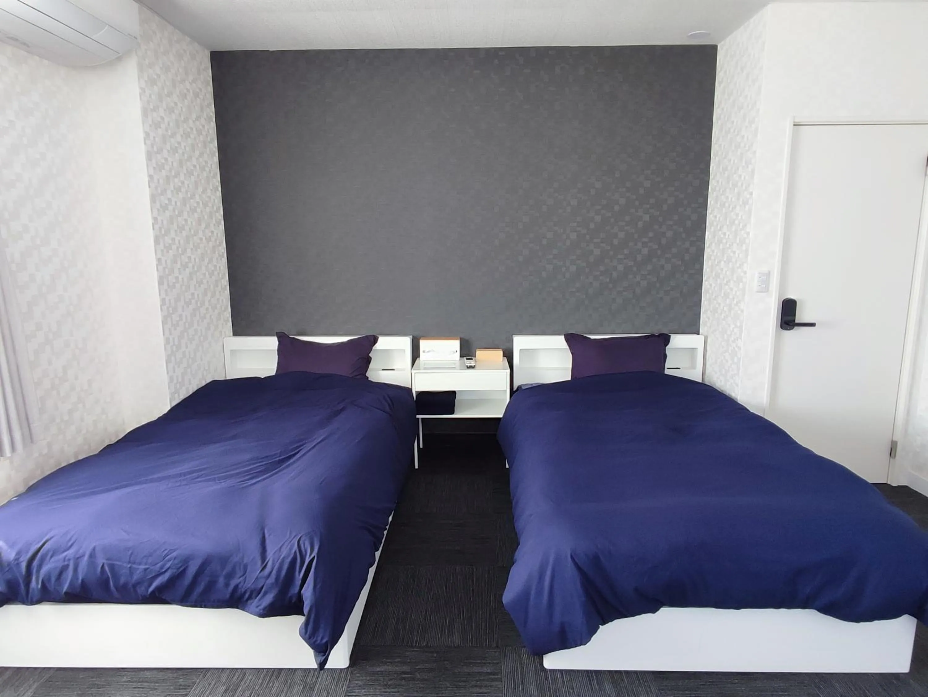 Photo of the whole room, Bed in Fuji Guest House Ao