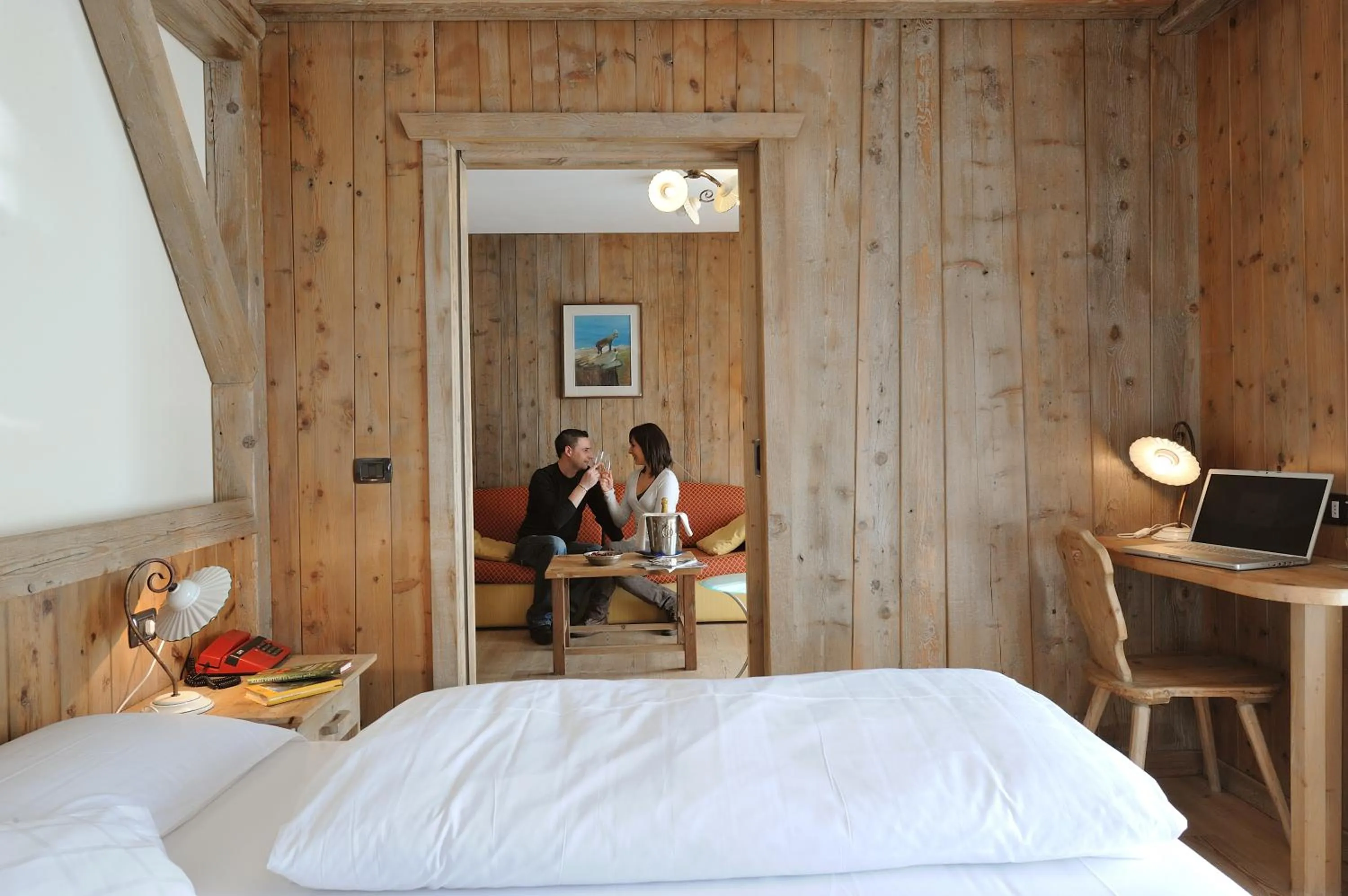 Bedroom, Bed in Hotel Touring