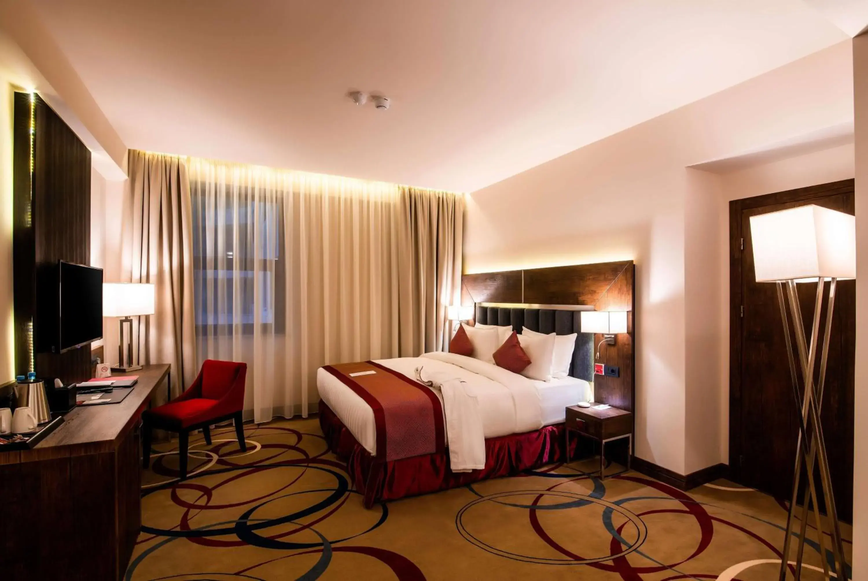 King Mobility Accessible Room in Ramada Hotel & Suites by Wyndham Yerevan King Mobility Accessible Room in Ramada Hotel & Suites by Wyndham Yerevan