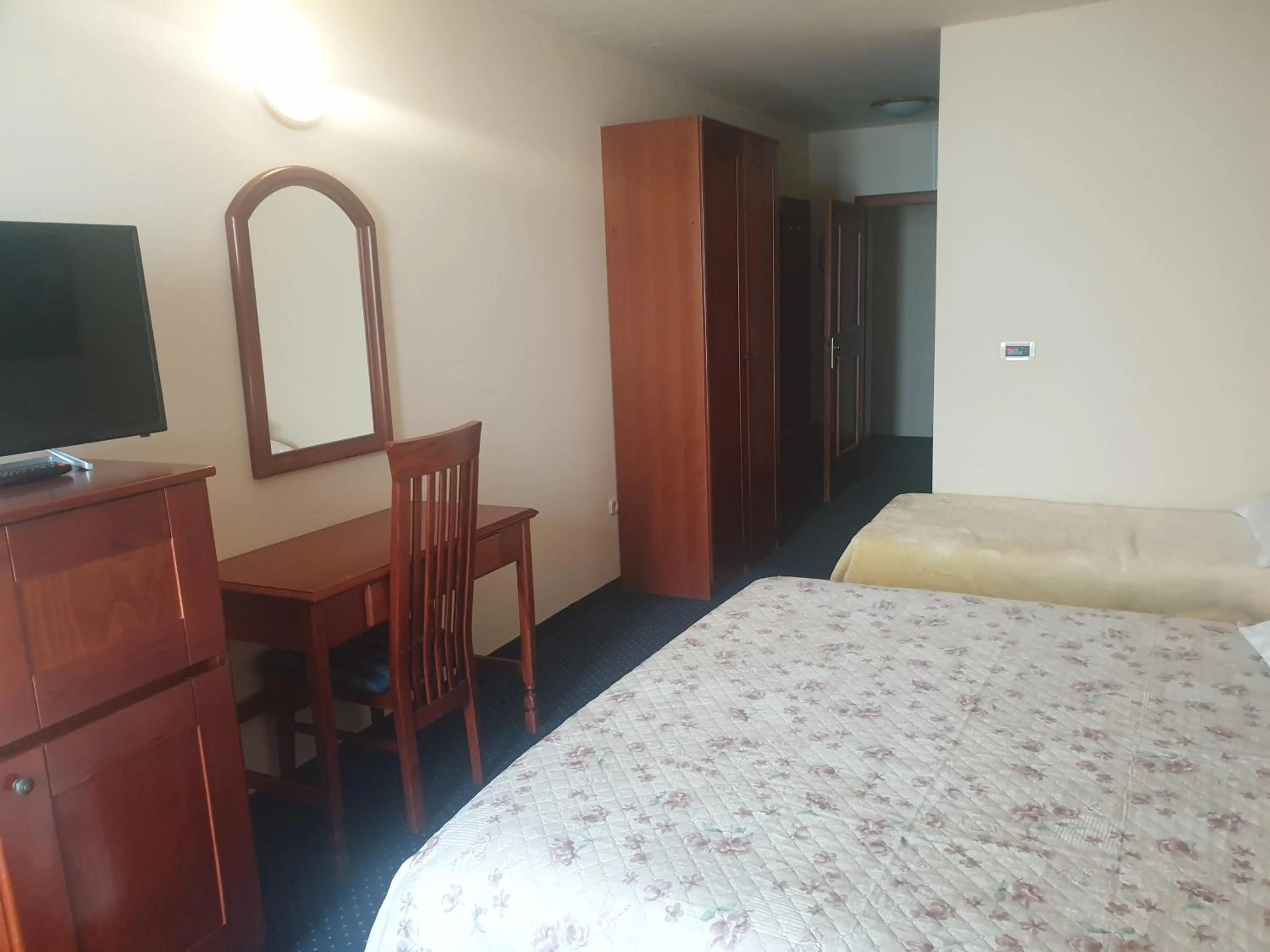 Spring, Bed in Hotel Miramare