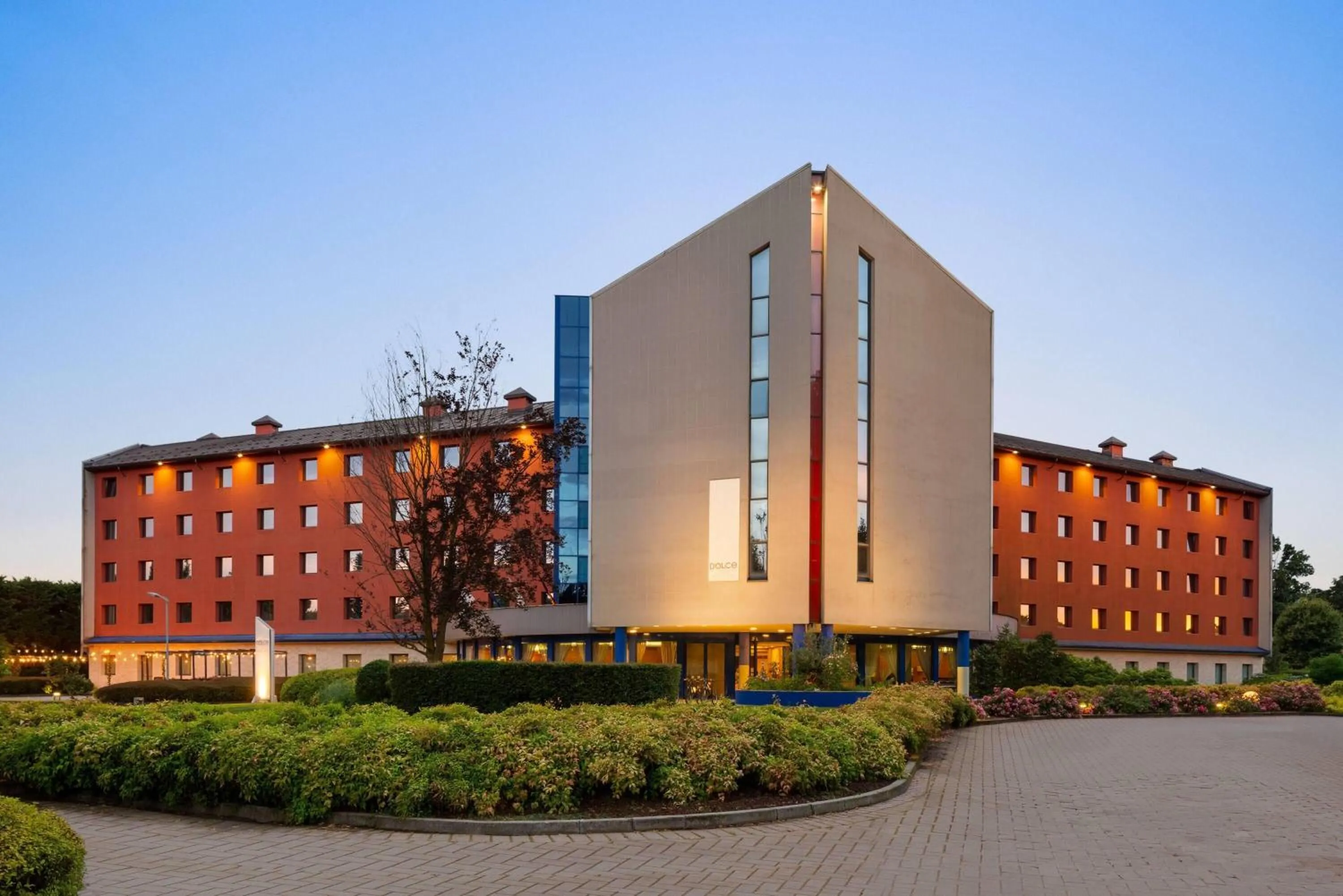 Property building in Zeus Essence Dolce by Wyndham Milan Malpensa