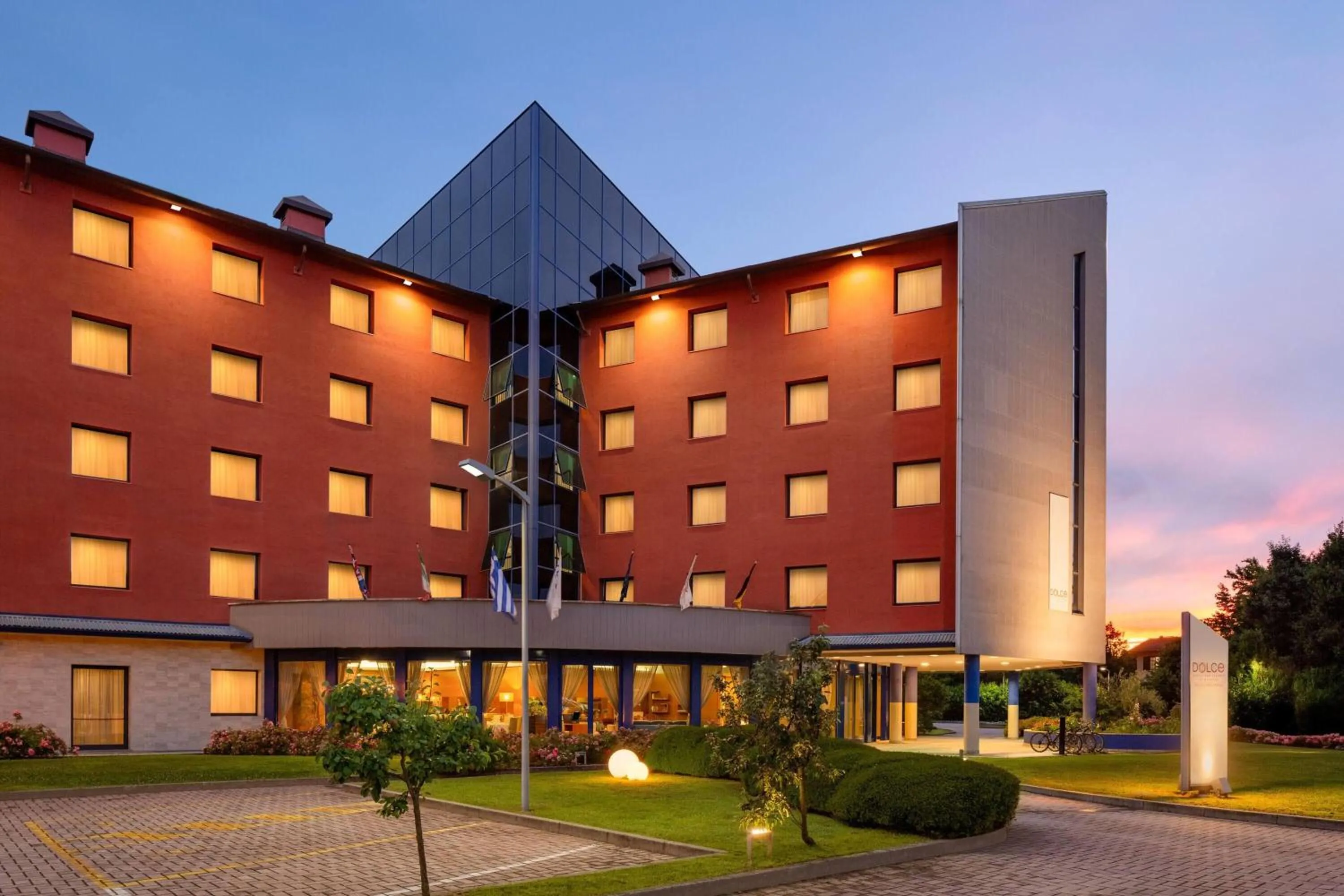 Property building in Zeus Essence Dolce by Wyndham Milan Malpensa