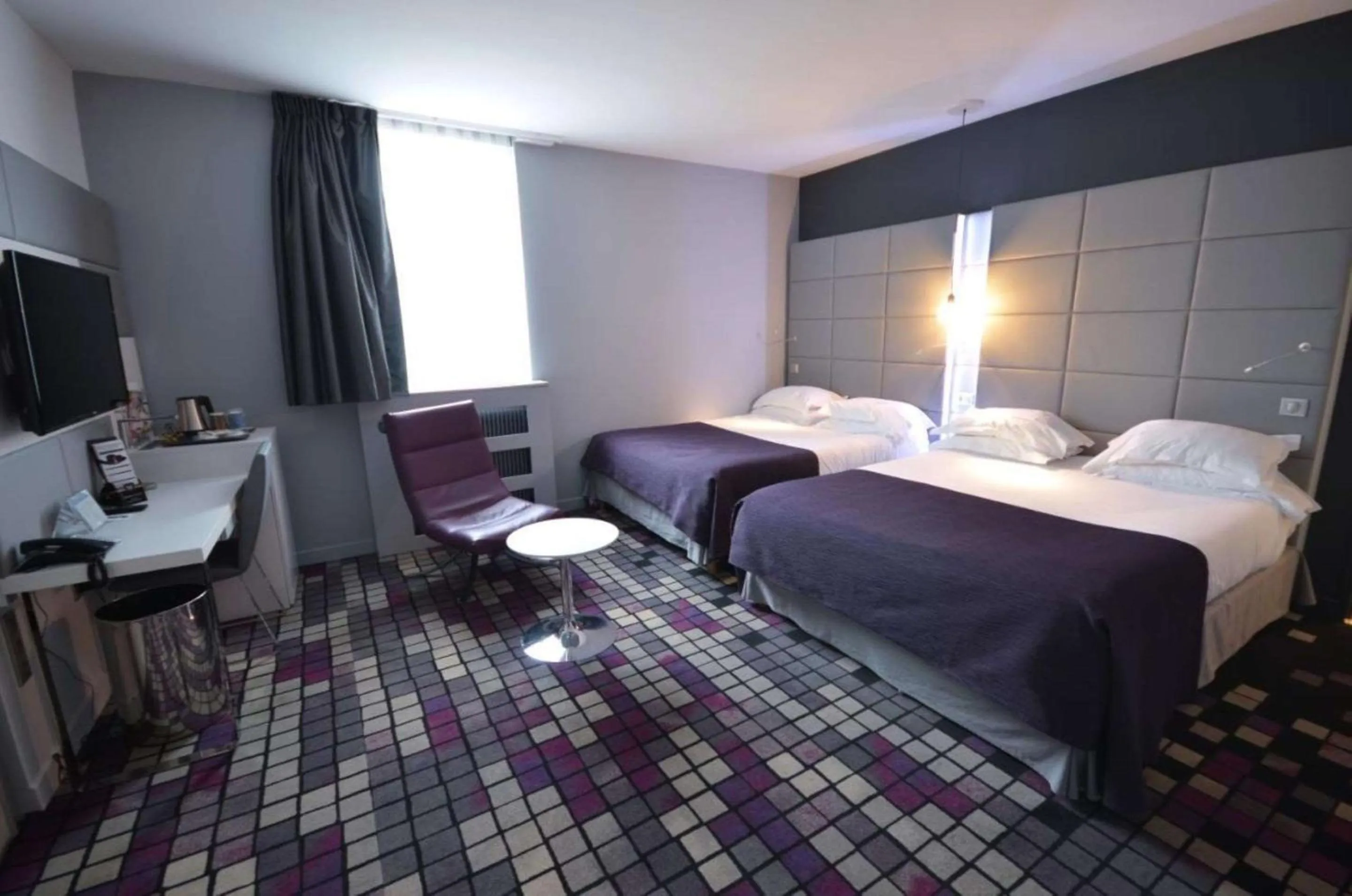 Bedroom, Bed in Best Western Dijon Centre Gare