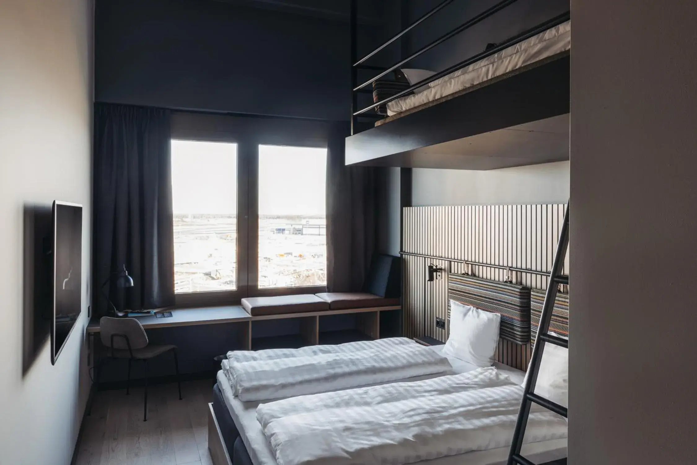 Superior Double or Twin Room in Comfort Hotel Arlanda Airport Terminal Superior Double or Twin Room in Comfort Hotel Arlanda Airport Terminal