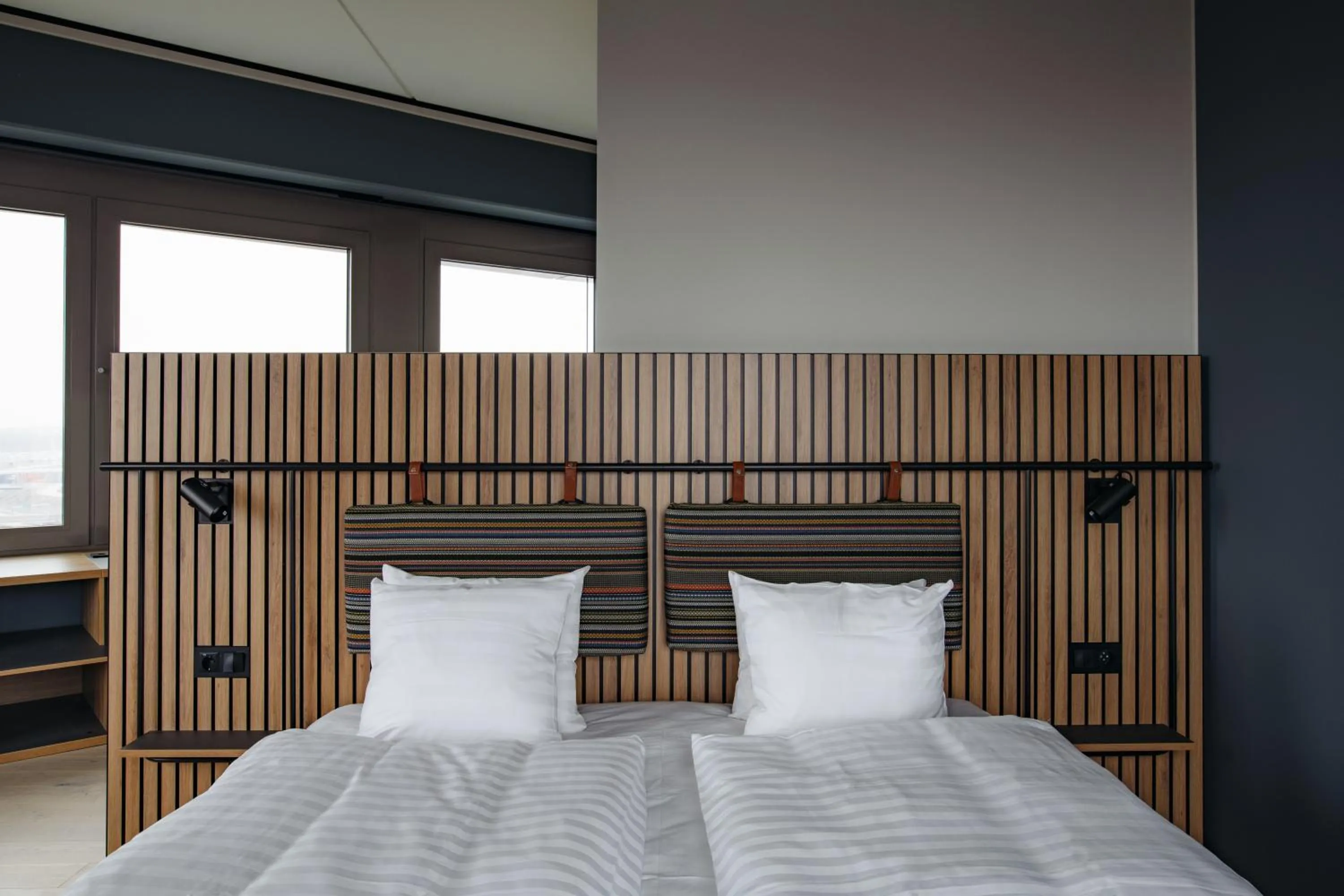 Bed in Comfort Hotel Arlanda Airport Terminal