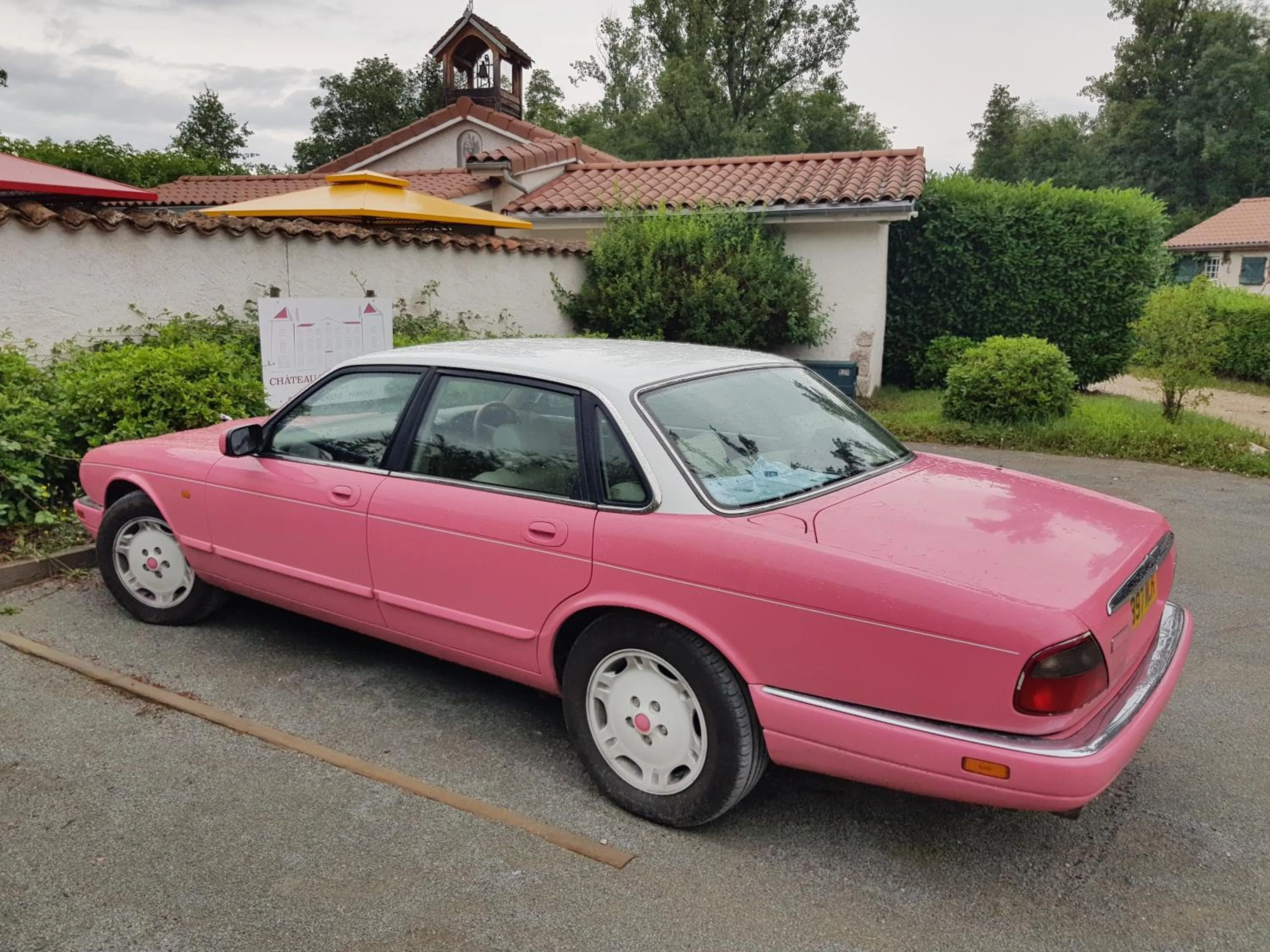 People in Chateau des Perichons