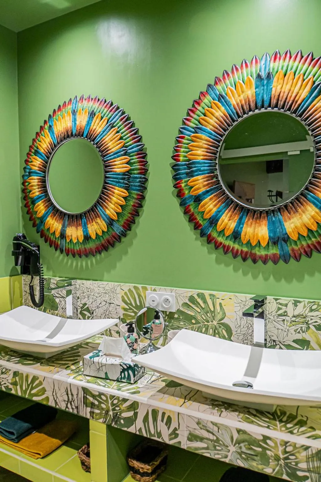 Bathroom in Chateau des Perichons