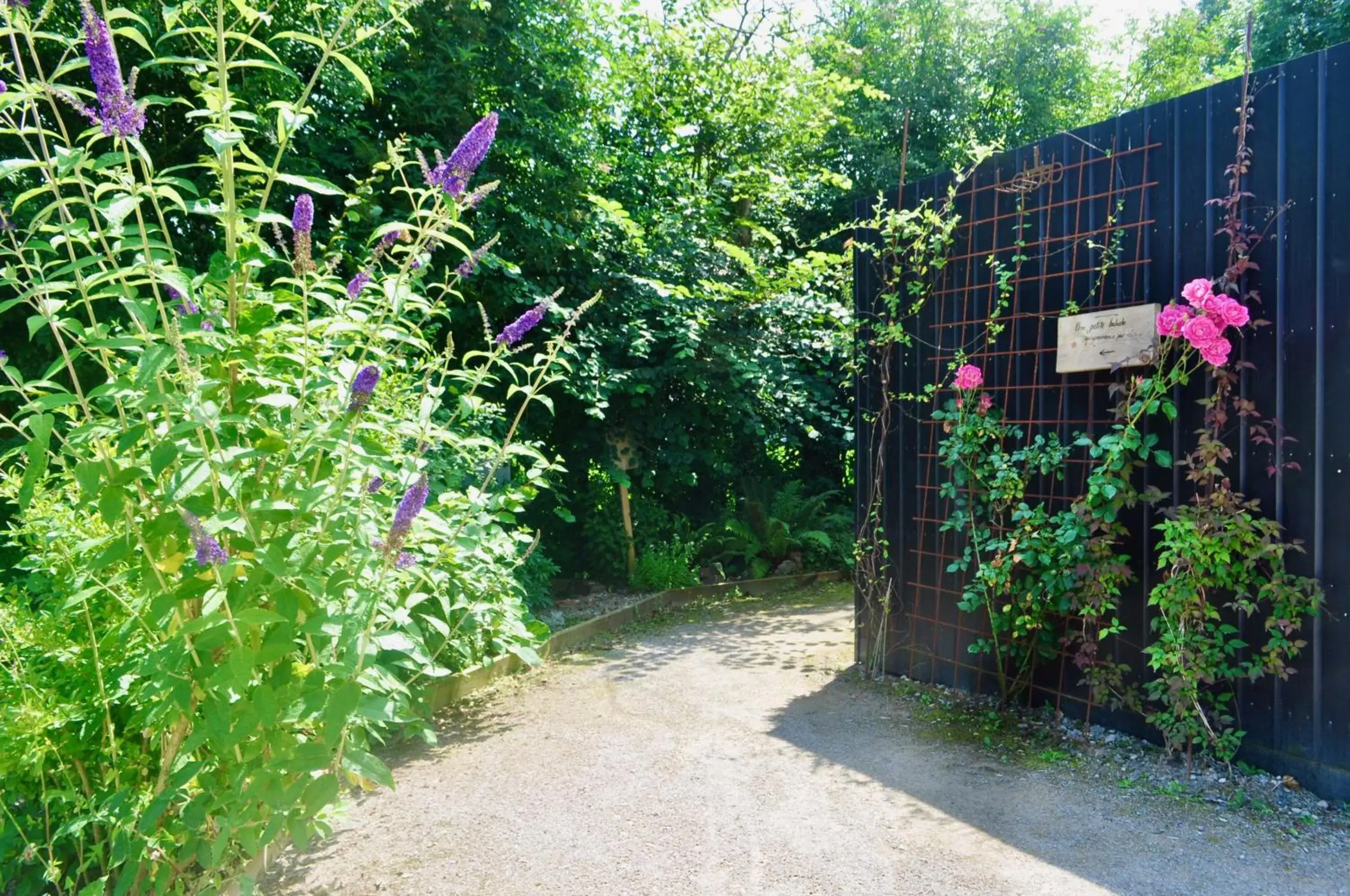 Les Bobos Ă la ferme Les Bobos Ă la ferme