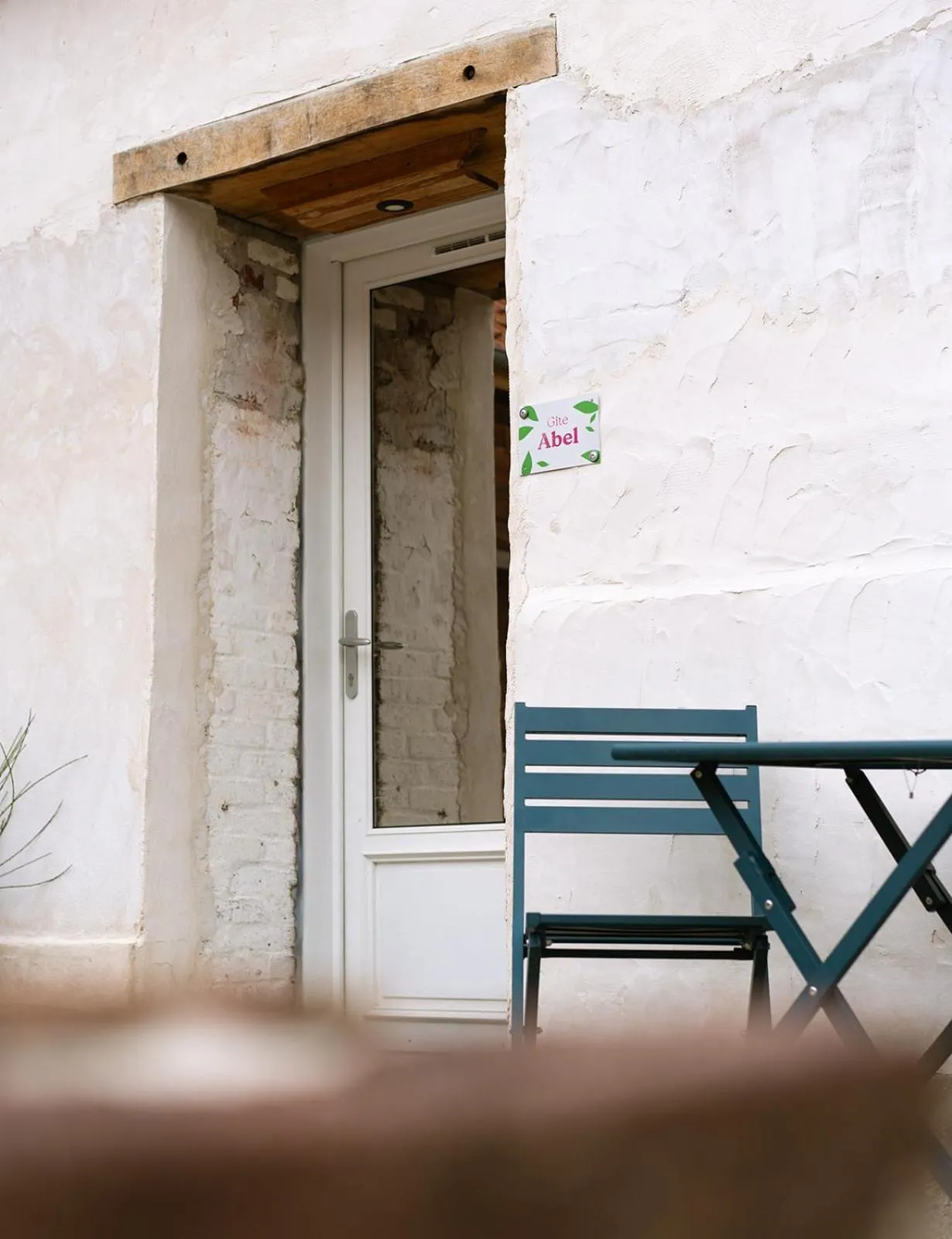 Facade/entrance in Les Bobos à la ferme