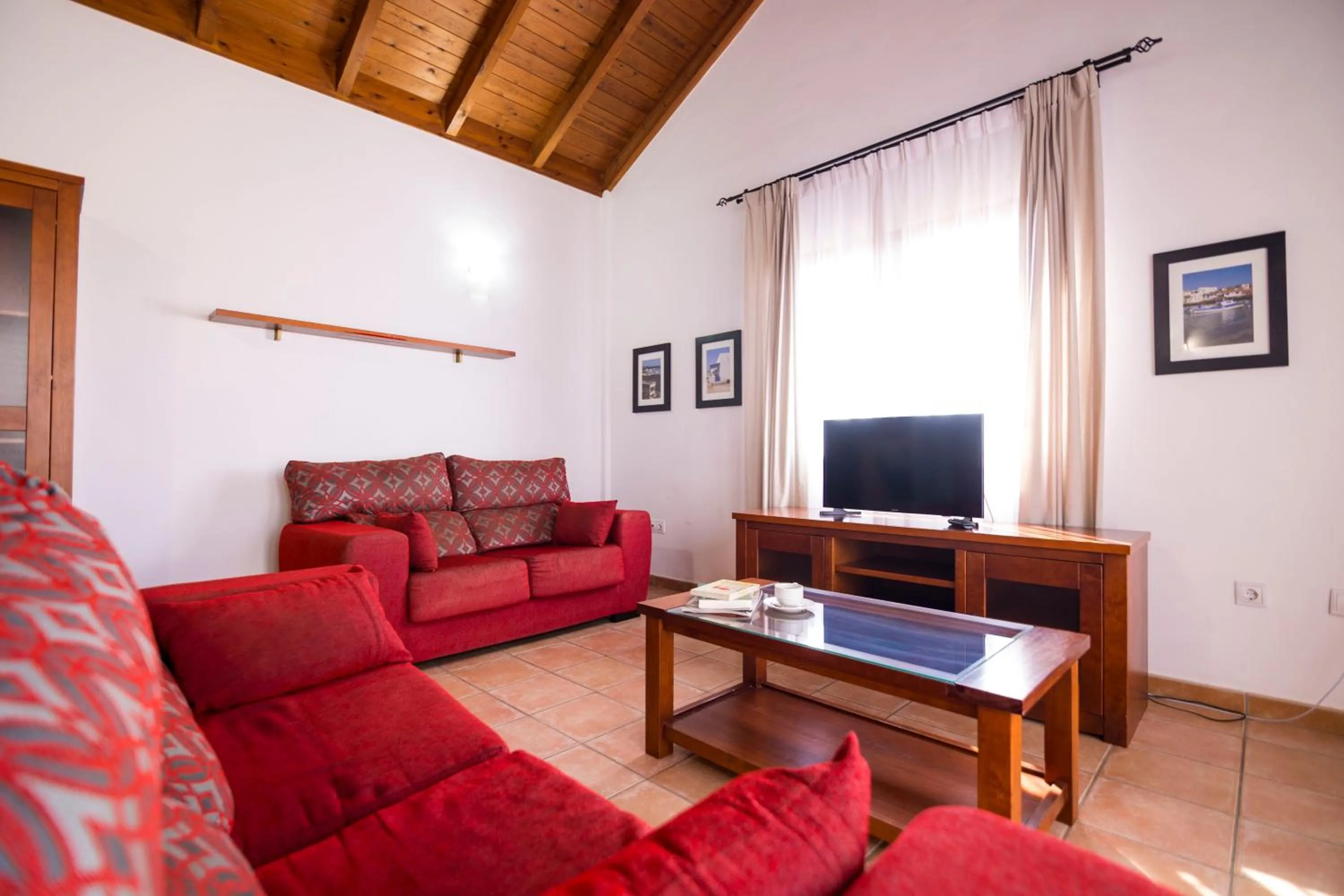 TV and multimedia in Villas & Apartamentos Tao Mazo