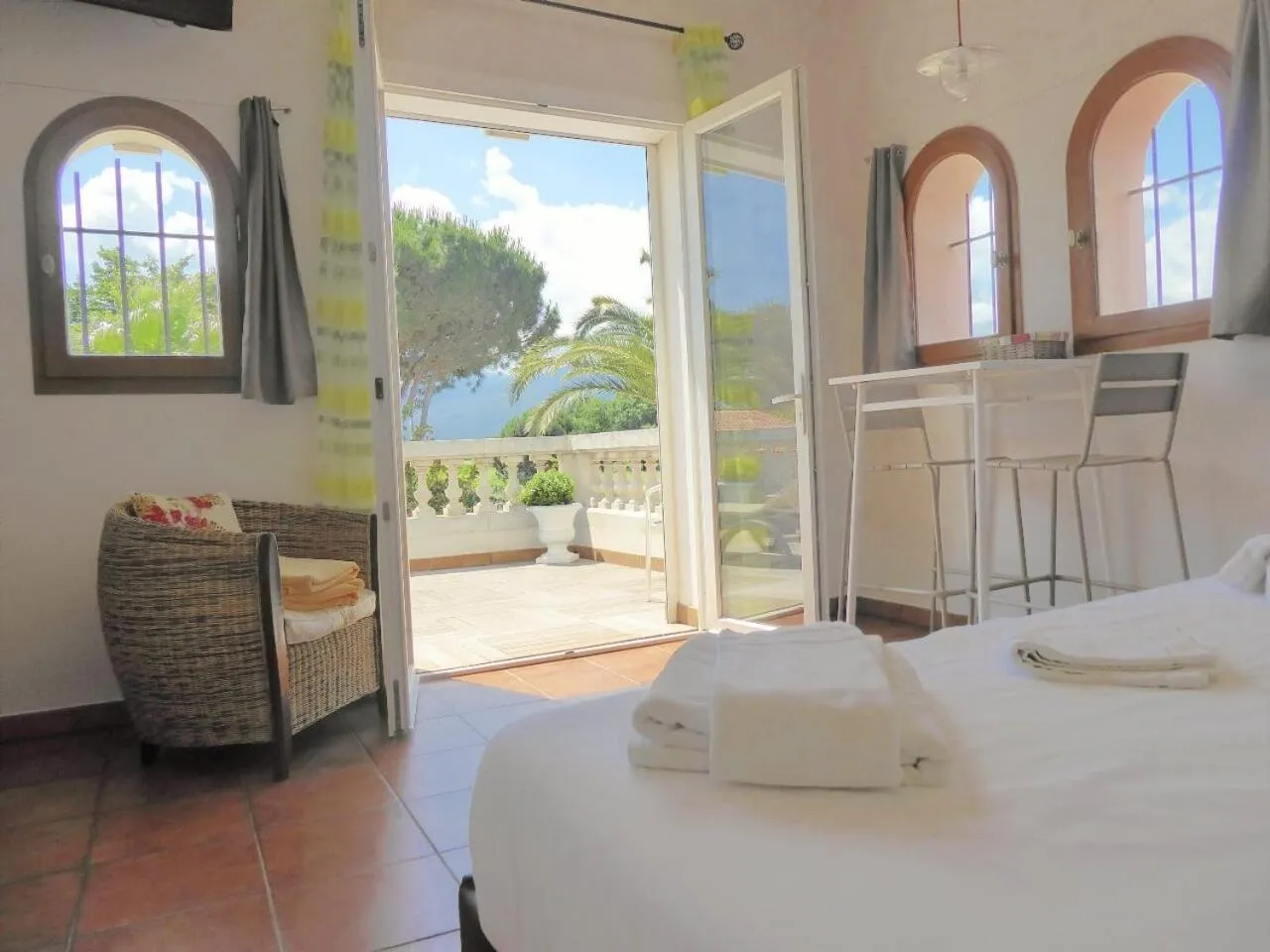 Photo of the whole room, Bed in Mas Picton