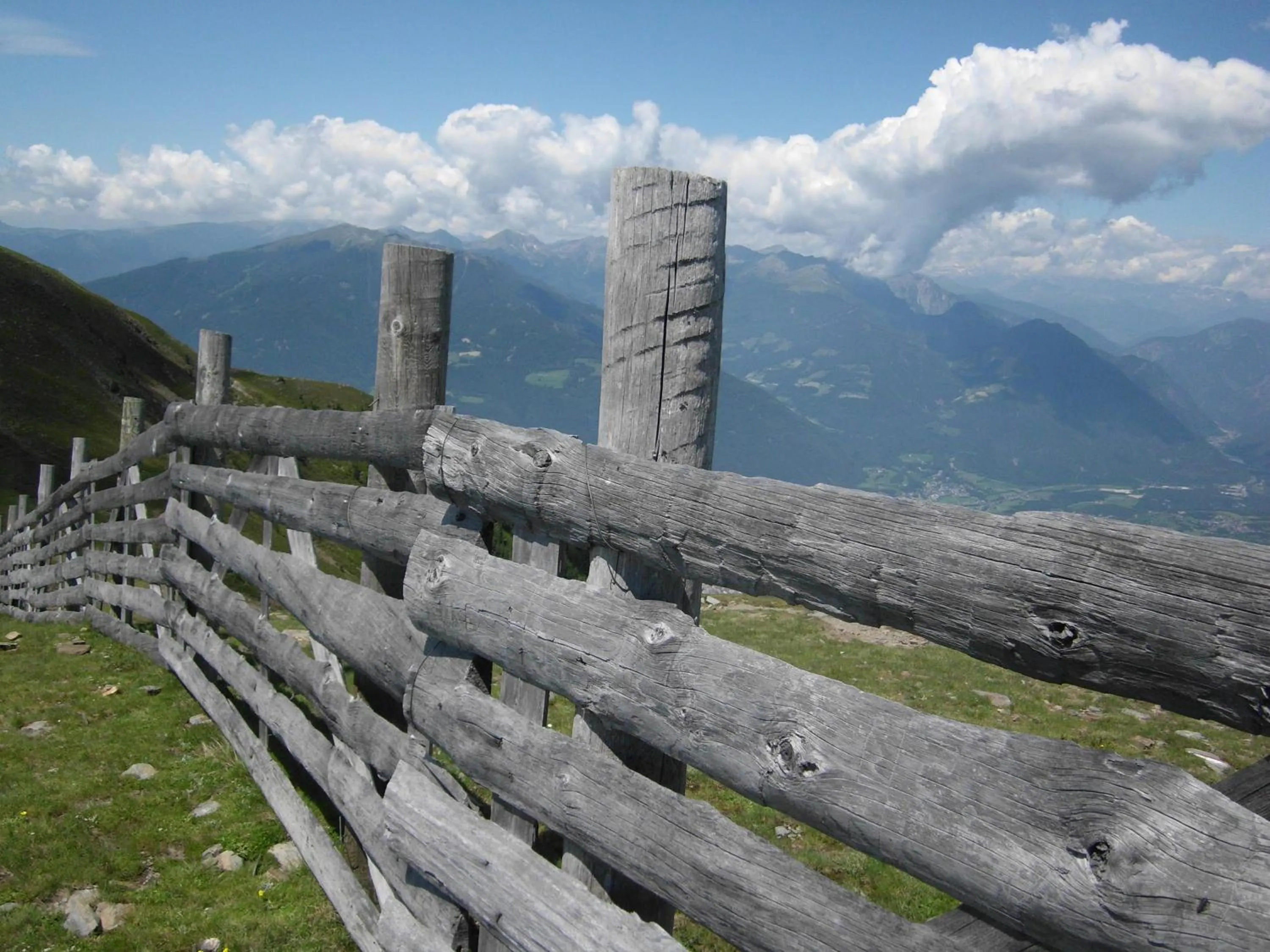 Hiking in Panorama Residence Schlossblick