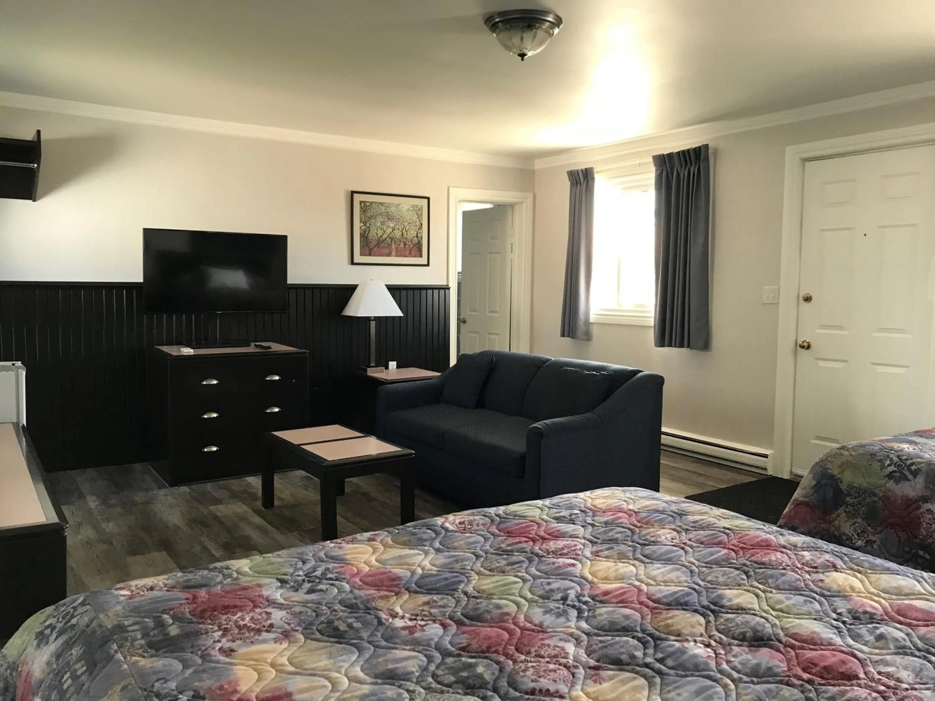 Bedroom, Bed in Tay Inn