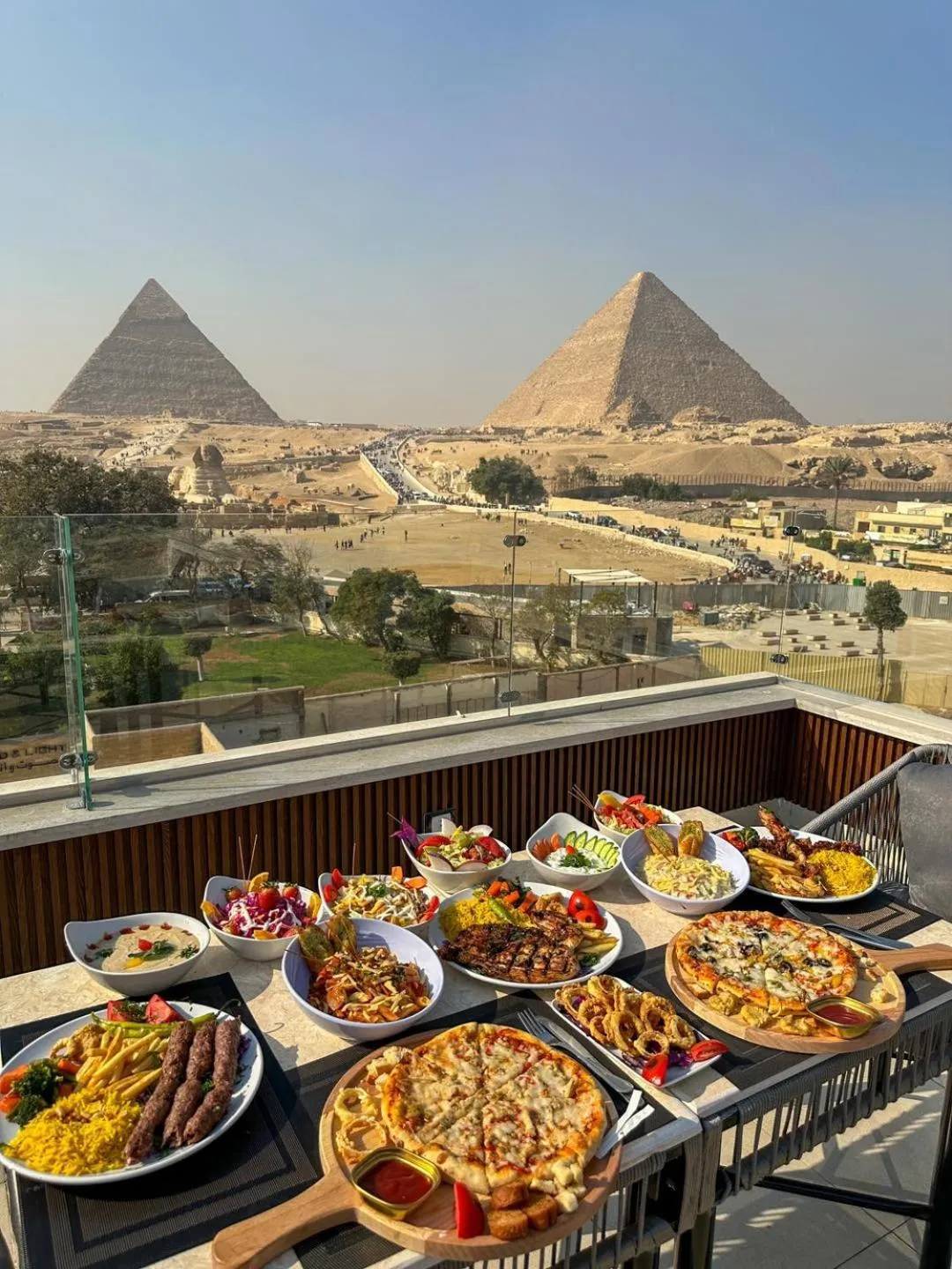 Restaurant/places to eat in Giza Pyramids View Inn