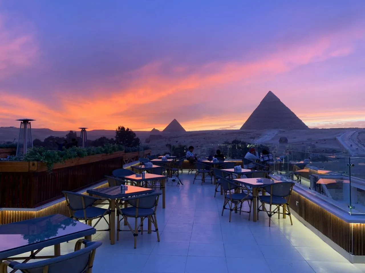 Restaurant/places to eat in Giza Pyramids View Inn